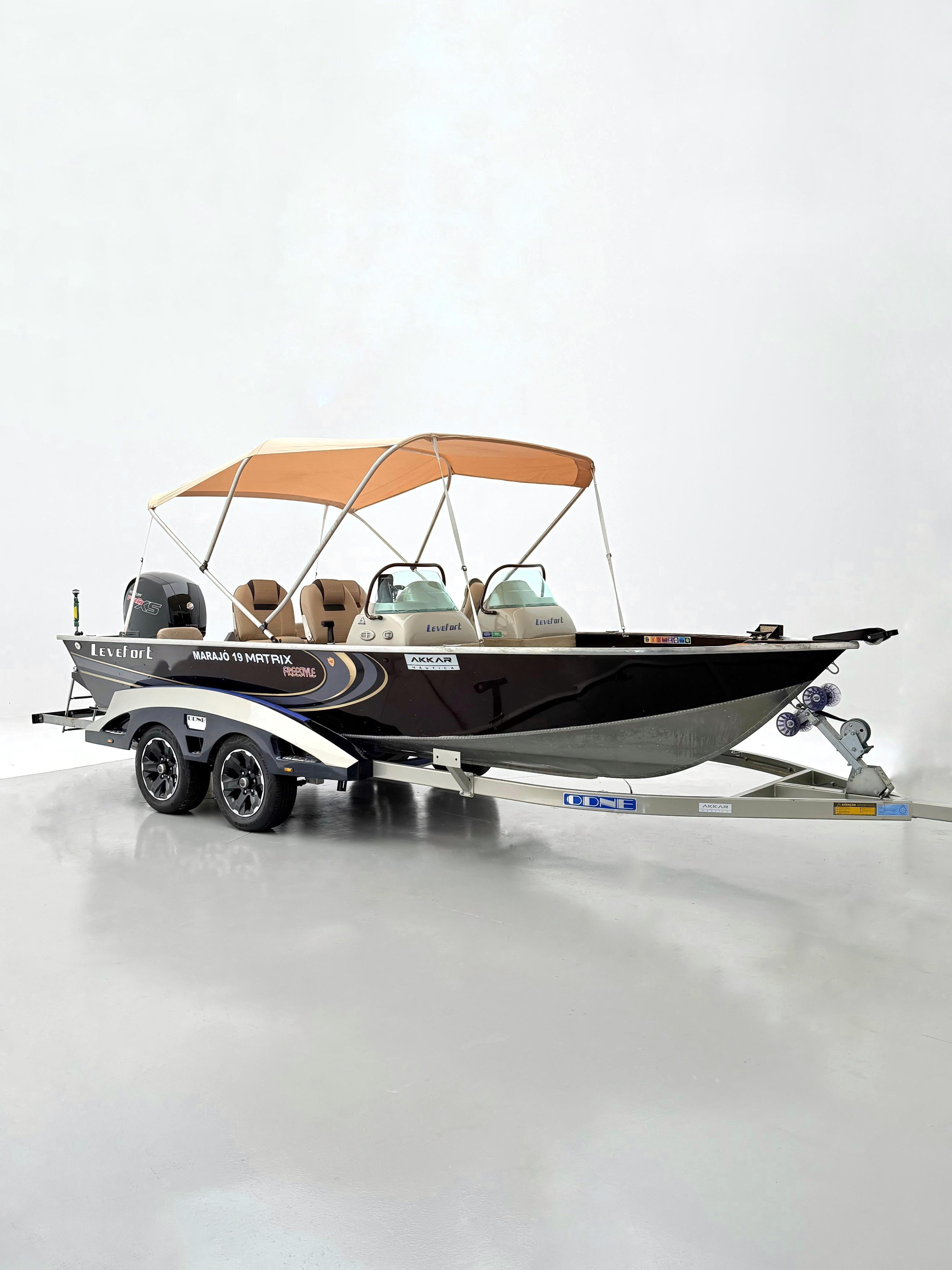 Levefort Marajó Matrix 19 Special Series + Motor Mercury PROXS 150HP + CARRETA RODOVIARIA