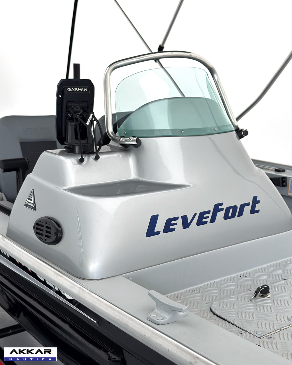Barco alumínio Levefort Marfim TR CLX + Motor 40HP 4T
