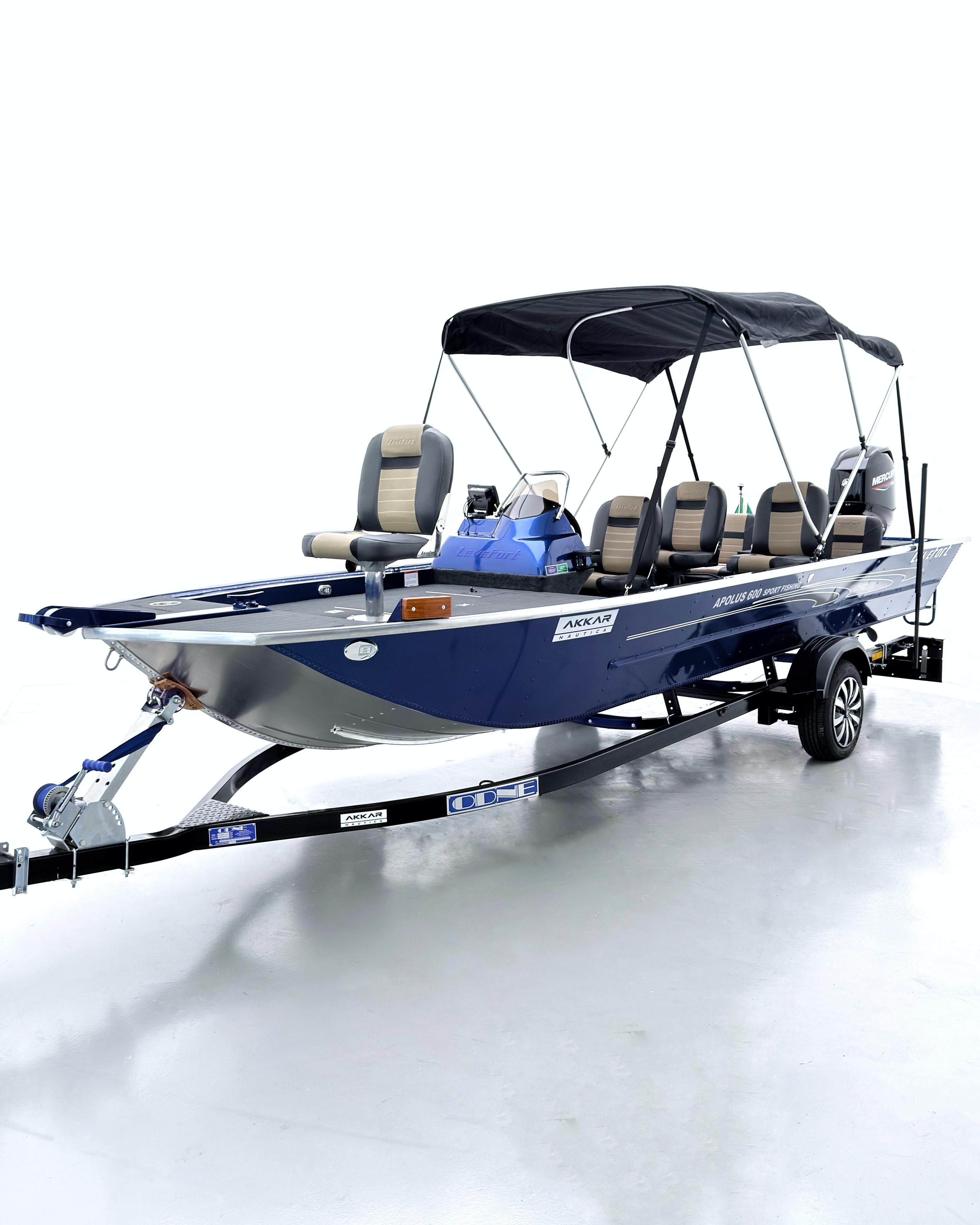 Barco lancha Levefort Apolus 600 + Motor popa Mercury 60HP ELPT EF + Carreta rodoviária