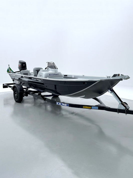 Barco lancha Levefort Apolus TR CLX + Motor popa Mercury 50HP ELPTO + Carreta rodoviária