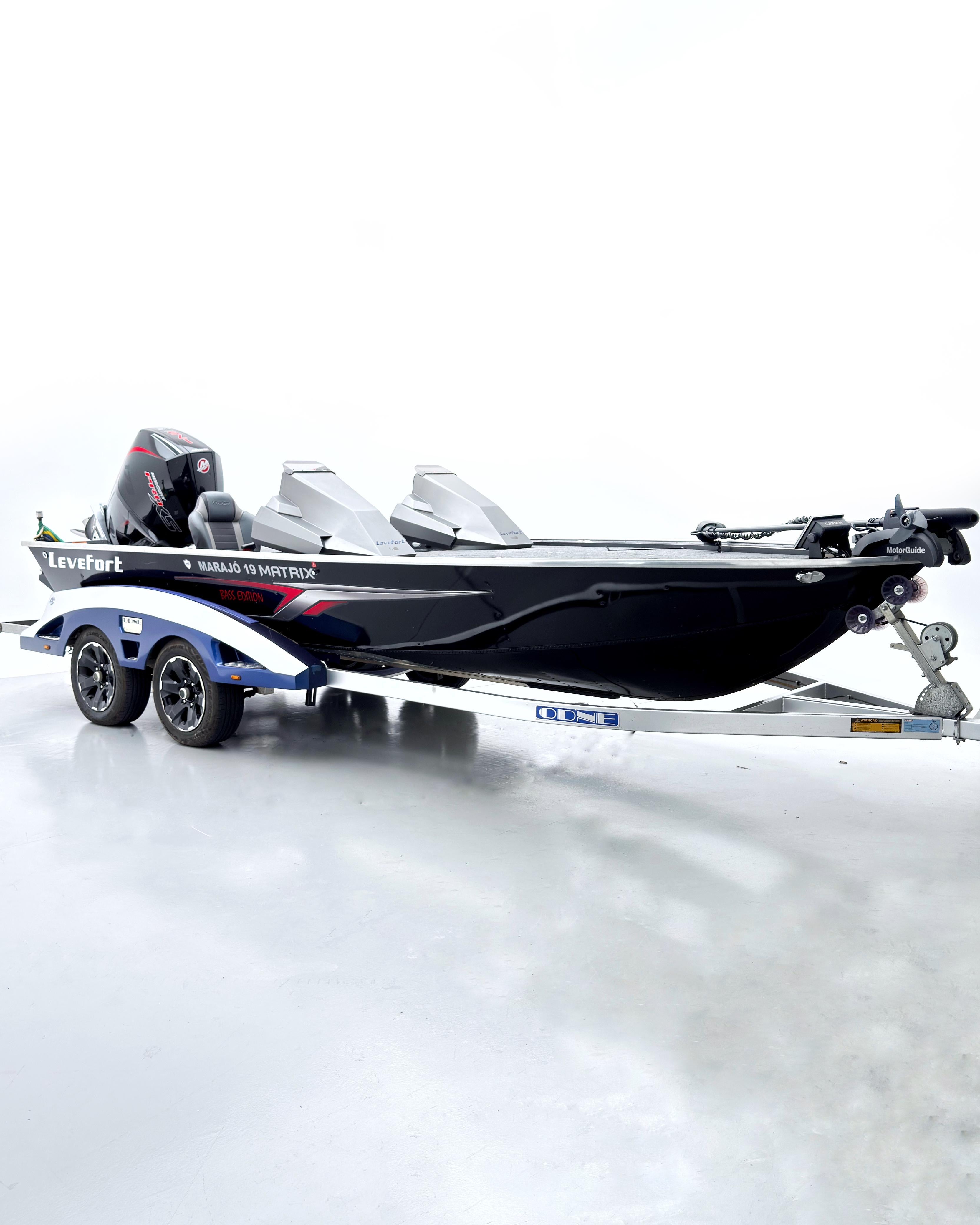 Barco lancha Levefort Marajó 19 Matrix BASS EDITION + MOTOR 175 HP + Carreta rodoviária