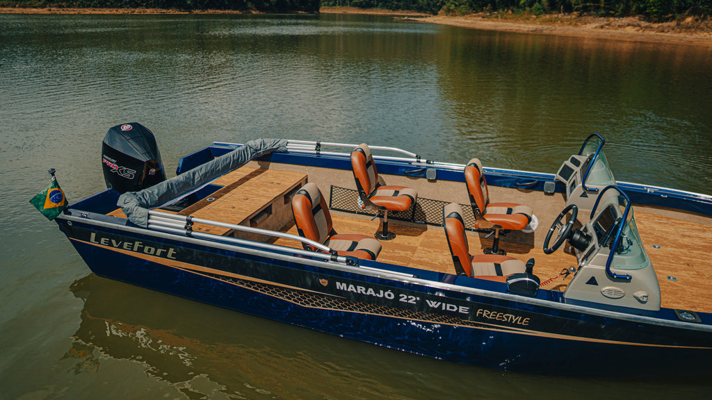 Levefort Marajó Wide Freestyle 22′ + Motor Mercury 300 PROXS