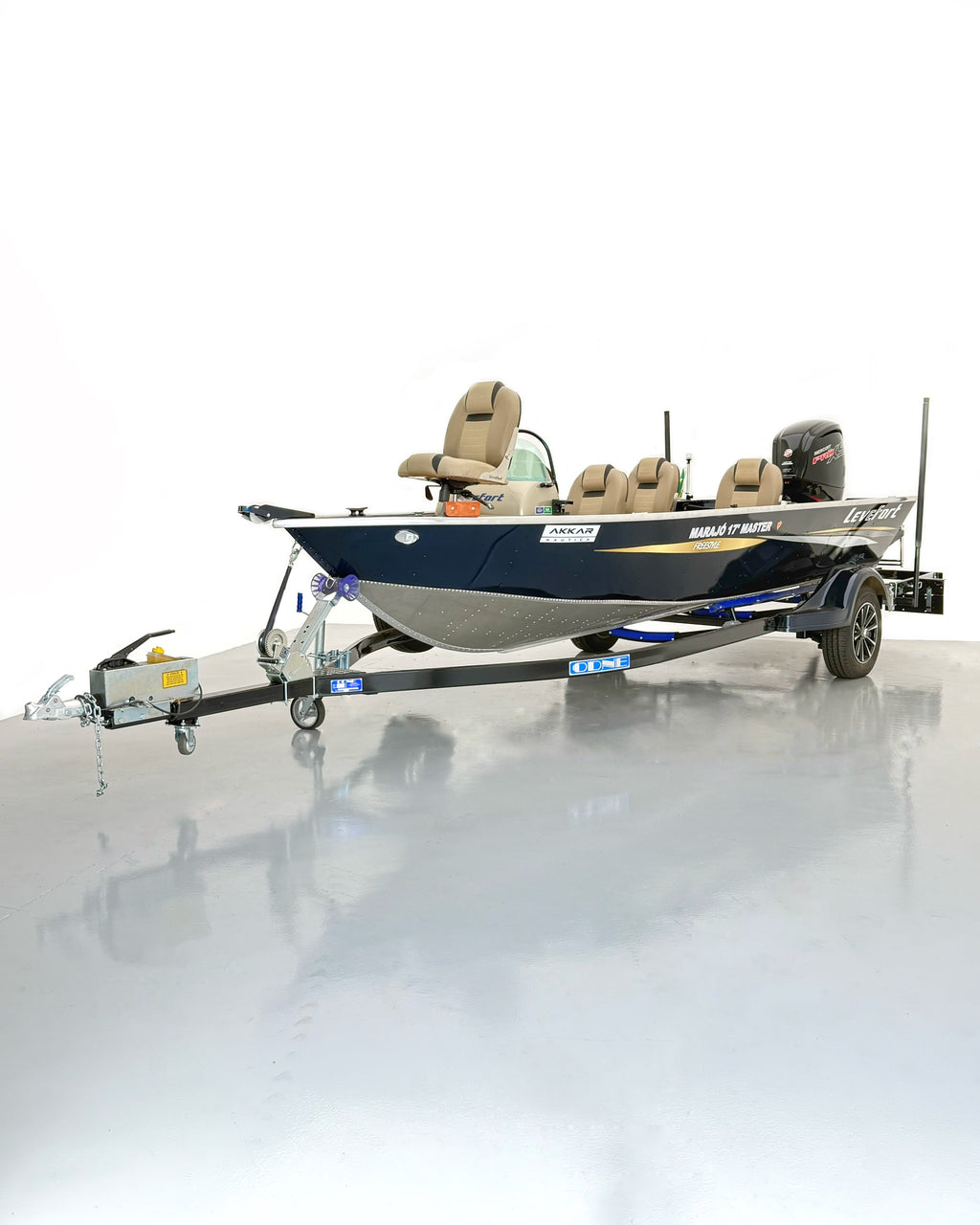 Barco Lancha Levefort Marajó 17 Master Freestyle Special Series + Motor Mercury 115 PROXS + Carreta rodoviária odne