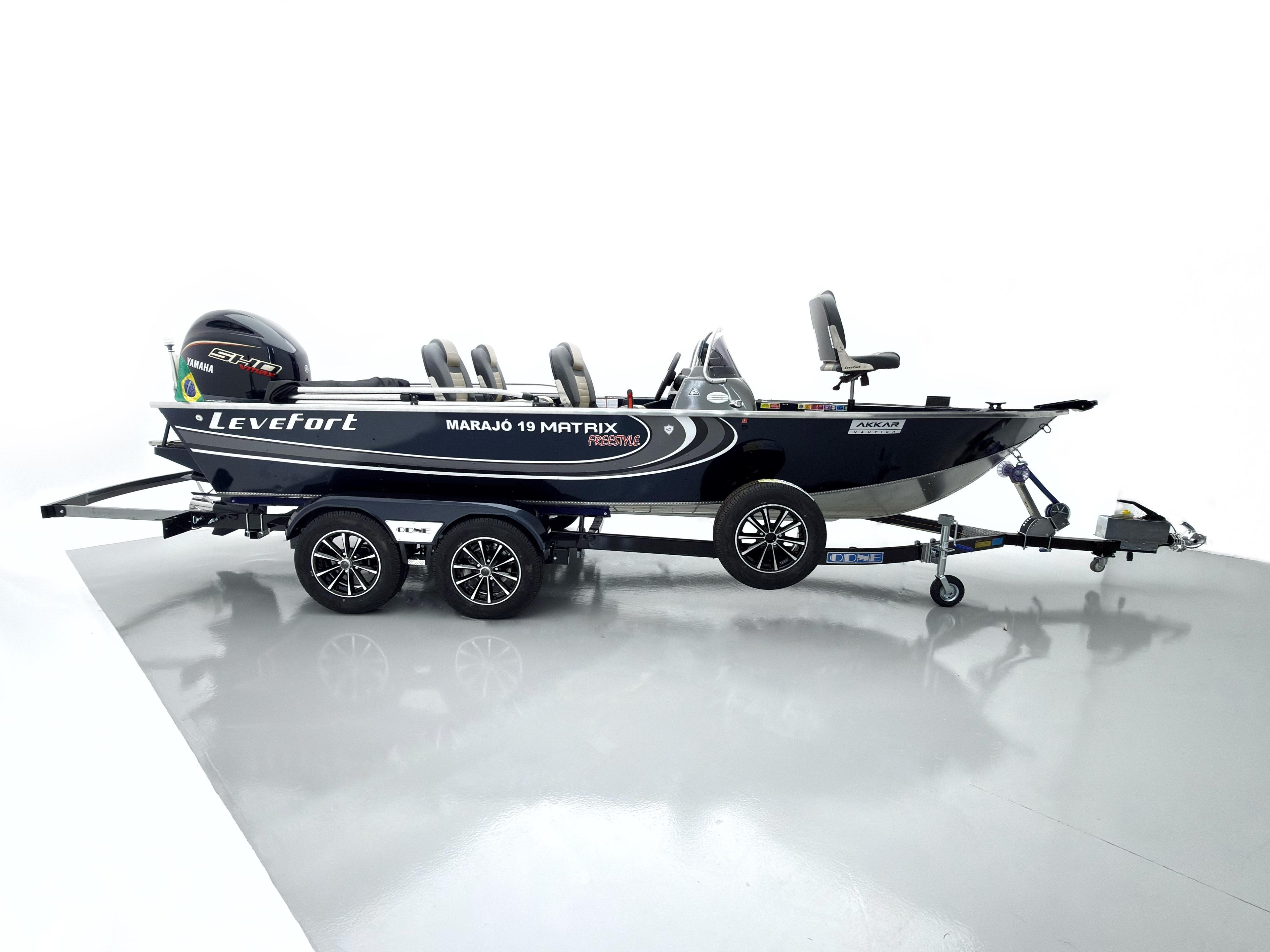 Levefort Marajó Matrix 19 Special Series + Motor Yamaha 150HP VMAX + CARRETA RODOVIARIA ODNE