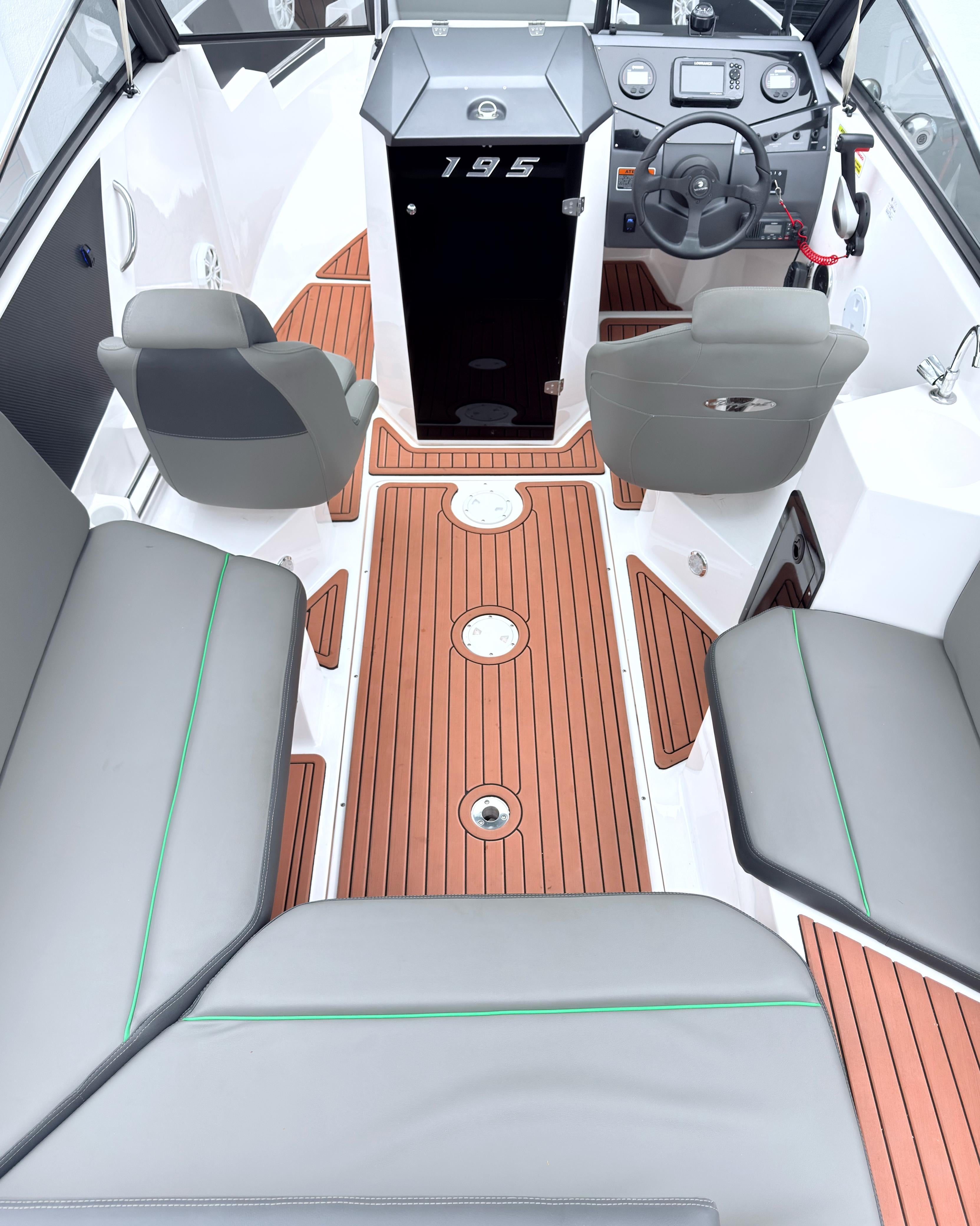 Lancha Barco Ventura 195 Crossover