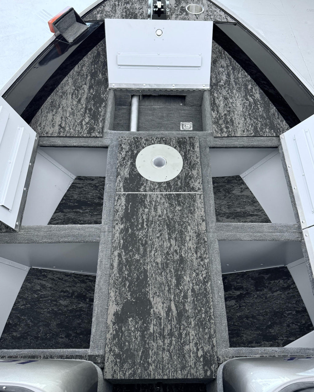 Levefort Marajó Matrix 19 Special Series + Motor Yamaha 150HP VMAX + CARRETA RODOVIARIA