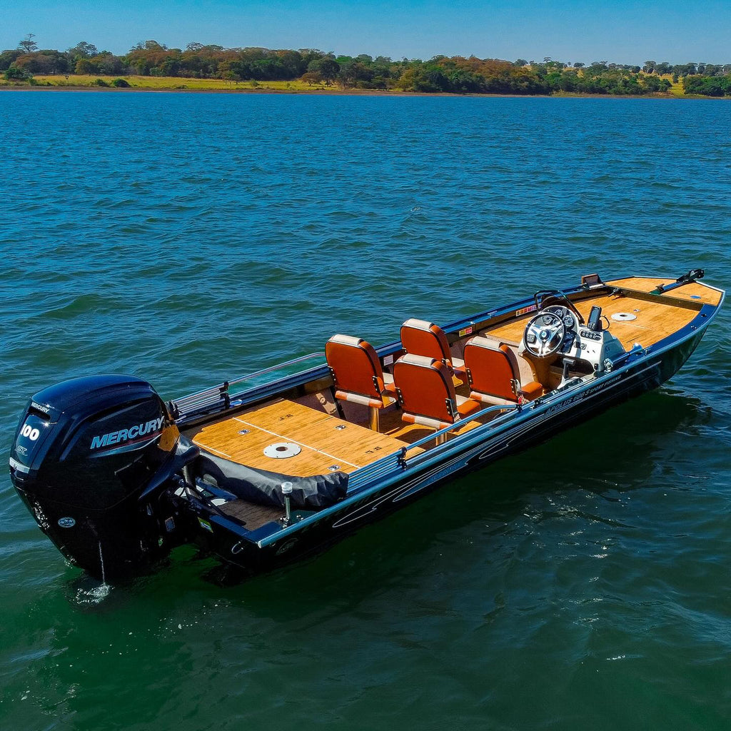 Barco lancha Levefort Apolus 600 S + Motor popa Mercury 100HP ELPT EFI + Carreta rodoviária
