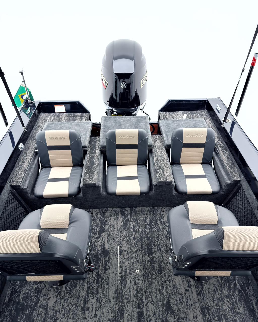 Levefort Marajó Matrix 19 Special Series + Motor Yamaha 150HP VMAX + CARRETA RODOVIARIA