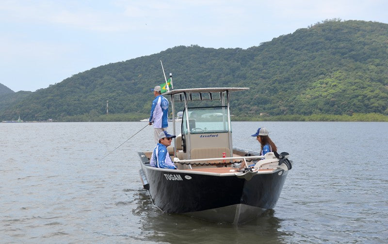 Casco Levefort Paraty 260 Fisharound Freestyle