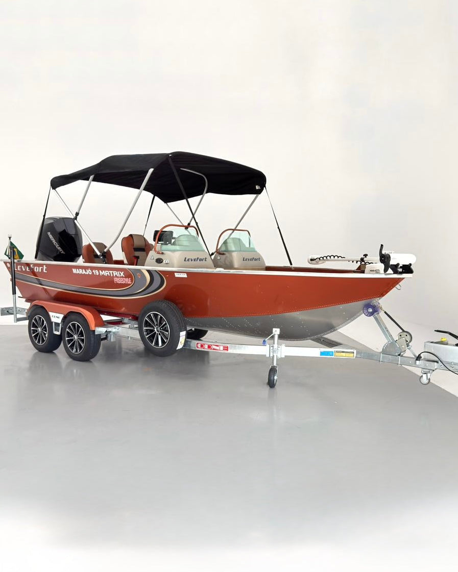 Levefort Marajó Matrix 19 Special Series + Motor MERCURY 200HP + CARRETA RODOVIARIA