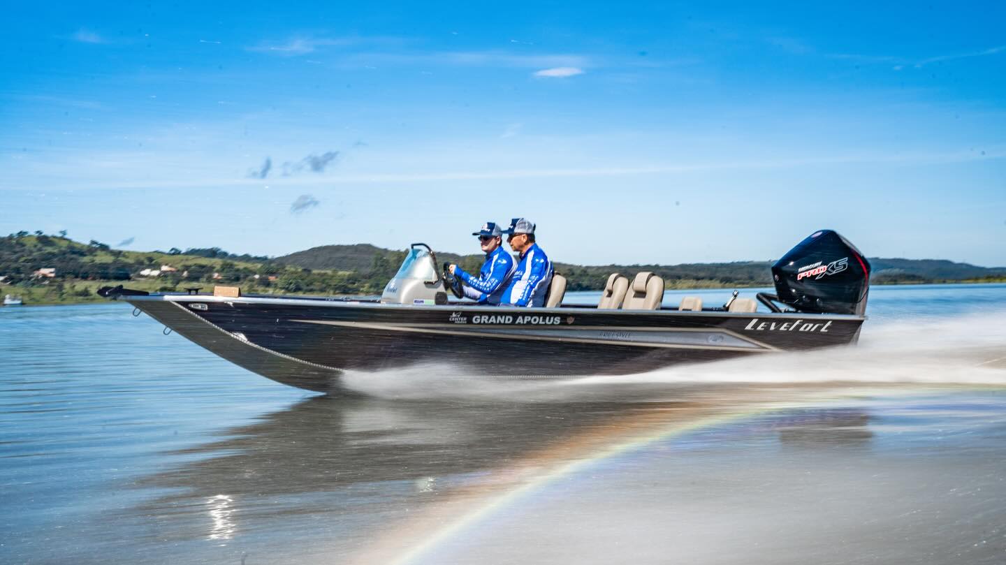 Casco Barco Levefort Grand Apolus FREESTYLE