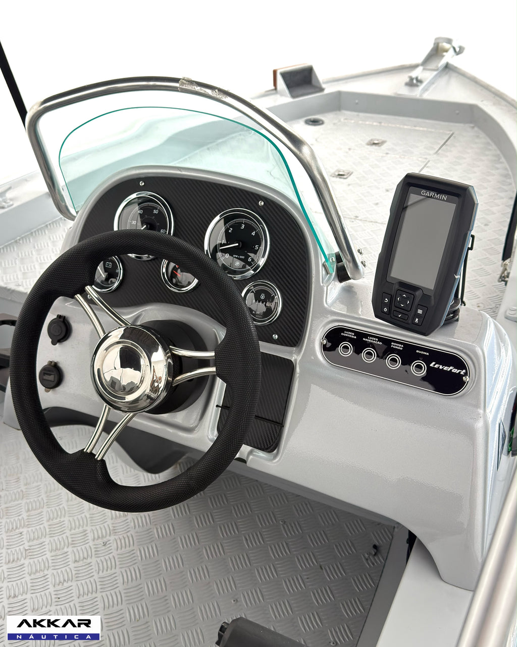 Barco alumínio Levefort Marfim TR CLX + Motor 40HP 4T