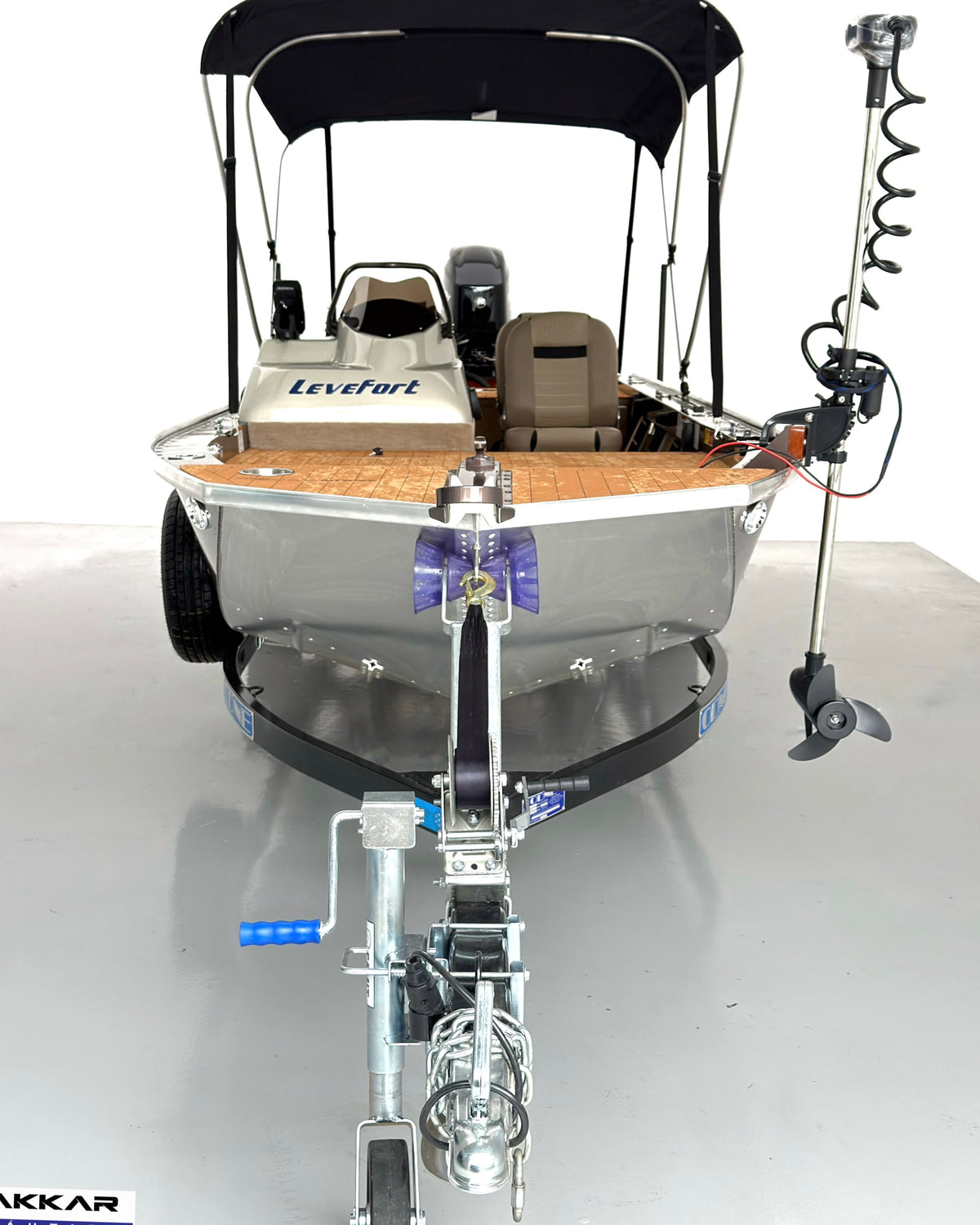 Barco lancha Levefort Apolus 600 + Motor popa Mercury 60HP ELPT EF + Carreta rodoviária
