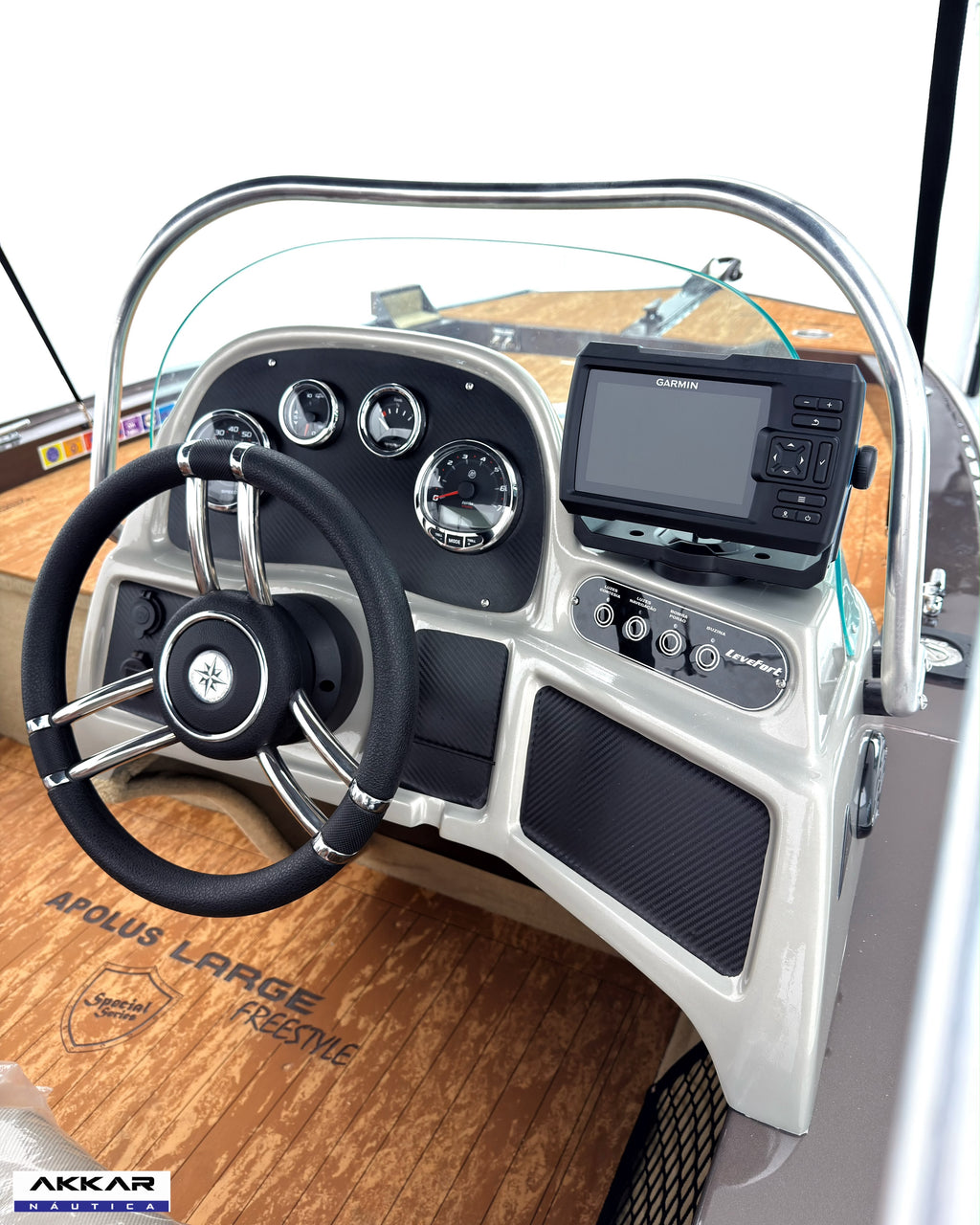 Barco Levefort Apolus Large FREESTYLE + Motor 115HP + Carreta com freio