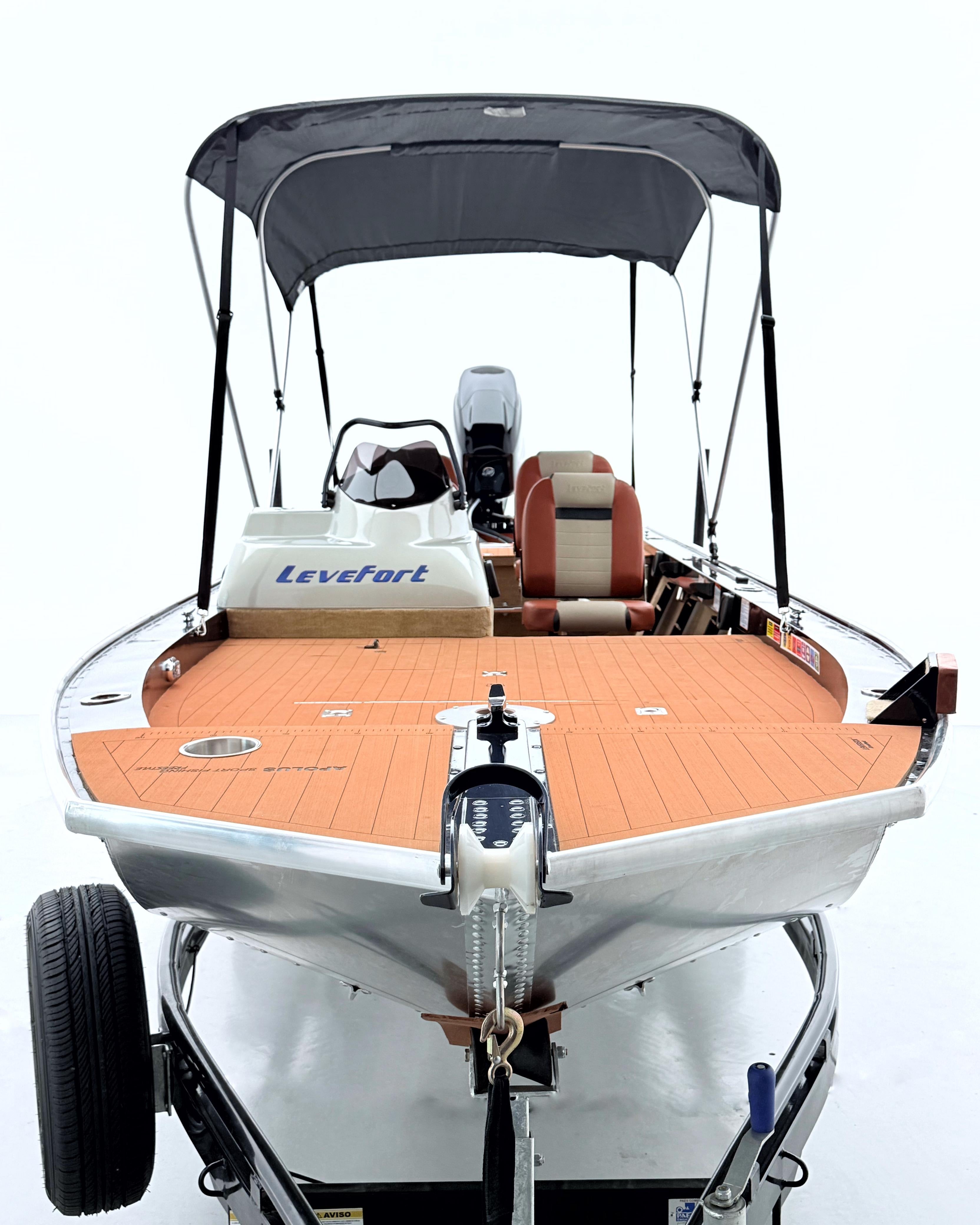 Barco lancha Levefort Apolus 600 + Motor popa Mercury 60HP ELPT EF + Carreta rodoviária