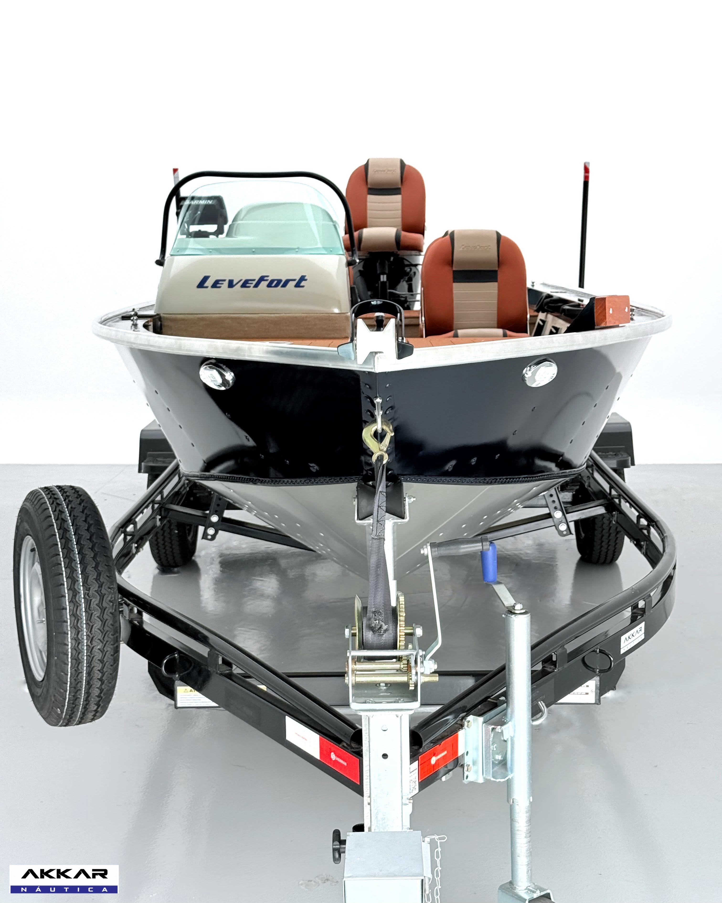 Barco Levefort Marajó Master Freestyle 19′ Special Series + Motor Mercury 100HP + Carreta rodoviaria
