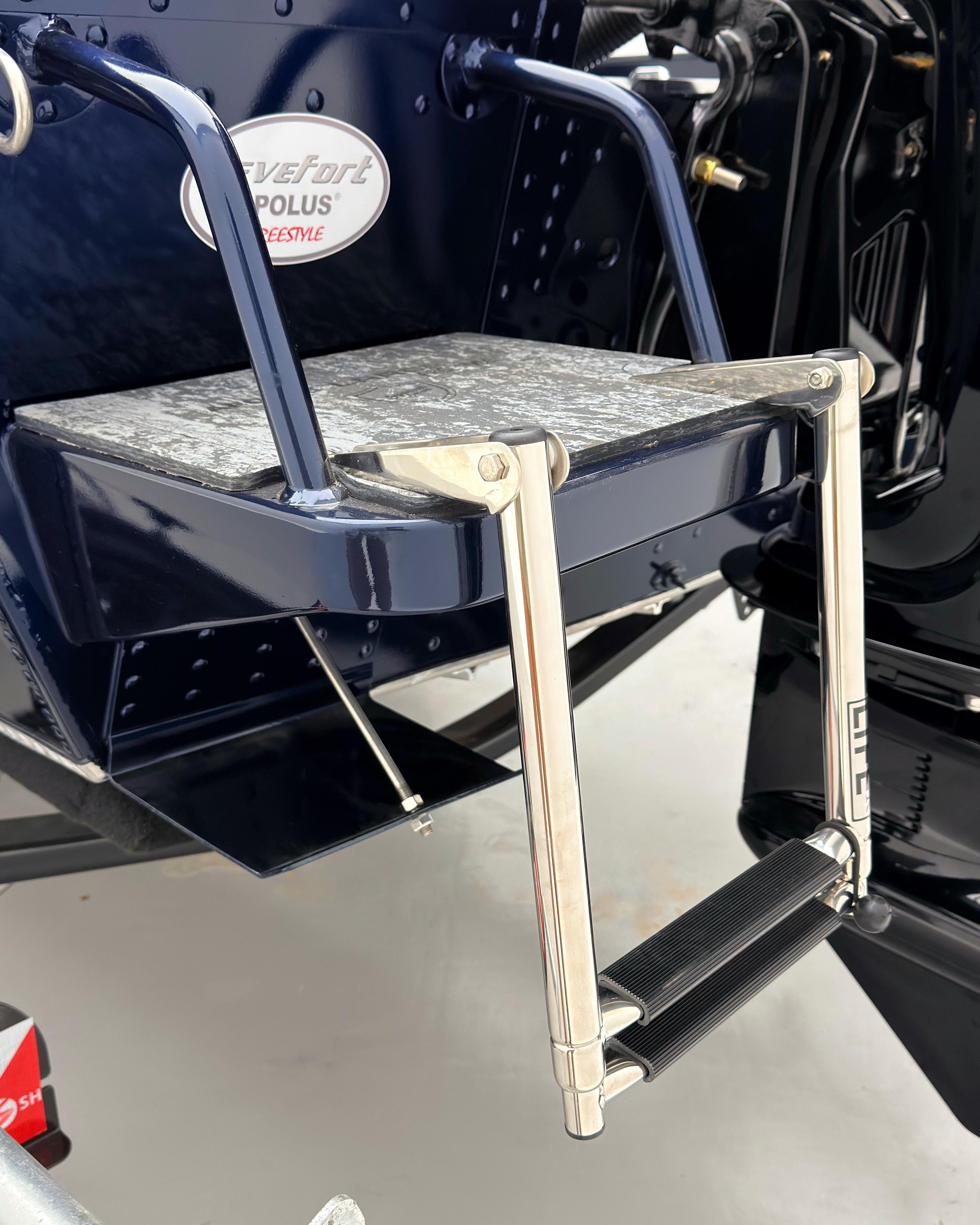 Barco Levefort Apolus Large FREESTYLE + Motor 100HP + Carreta com freio