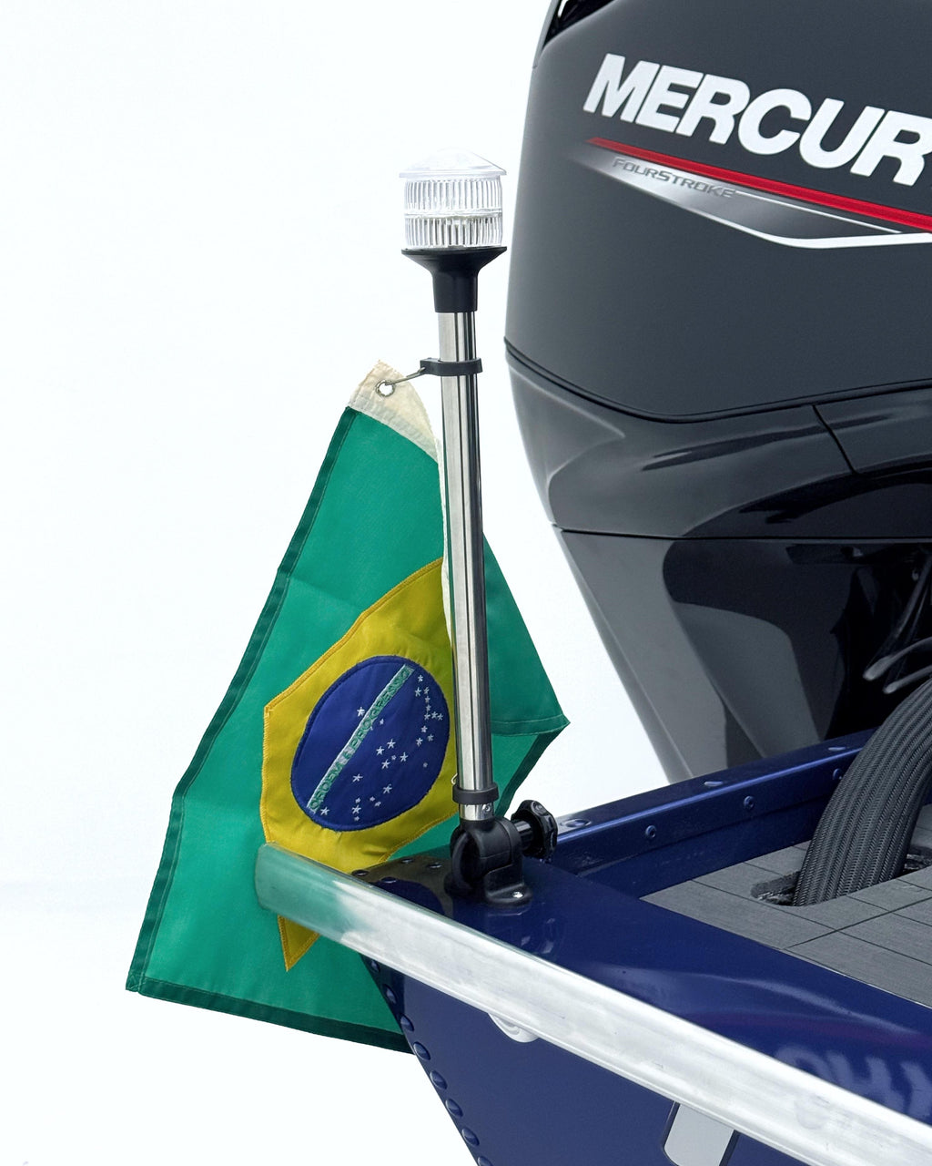 Barco lancha Levefort Apolus 600 + Motor popa Mercury 60HP ELPT EF + Carreta rodoviária