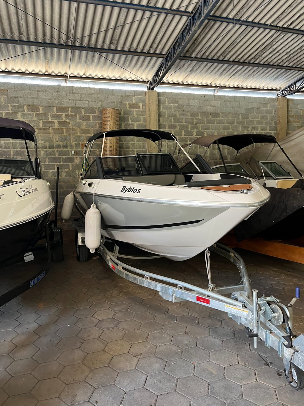 Lancha Barco Ventura 195 Crossover