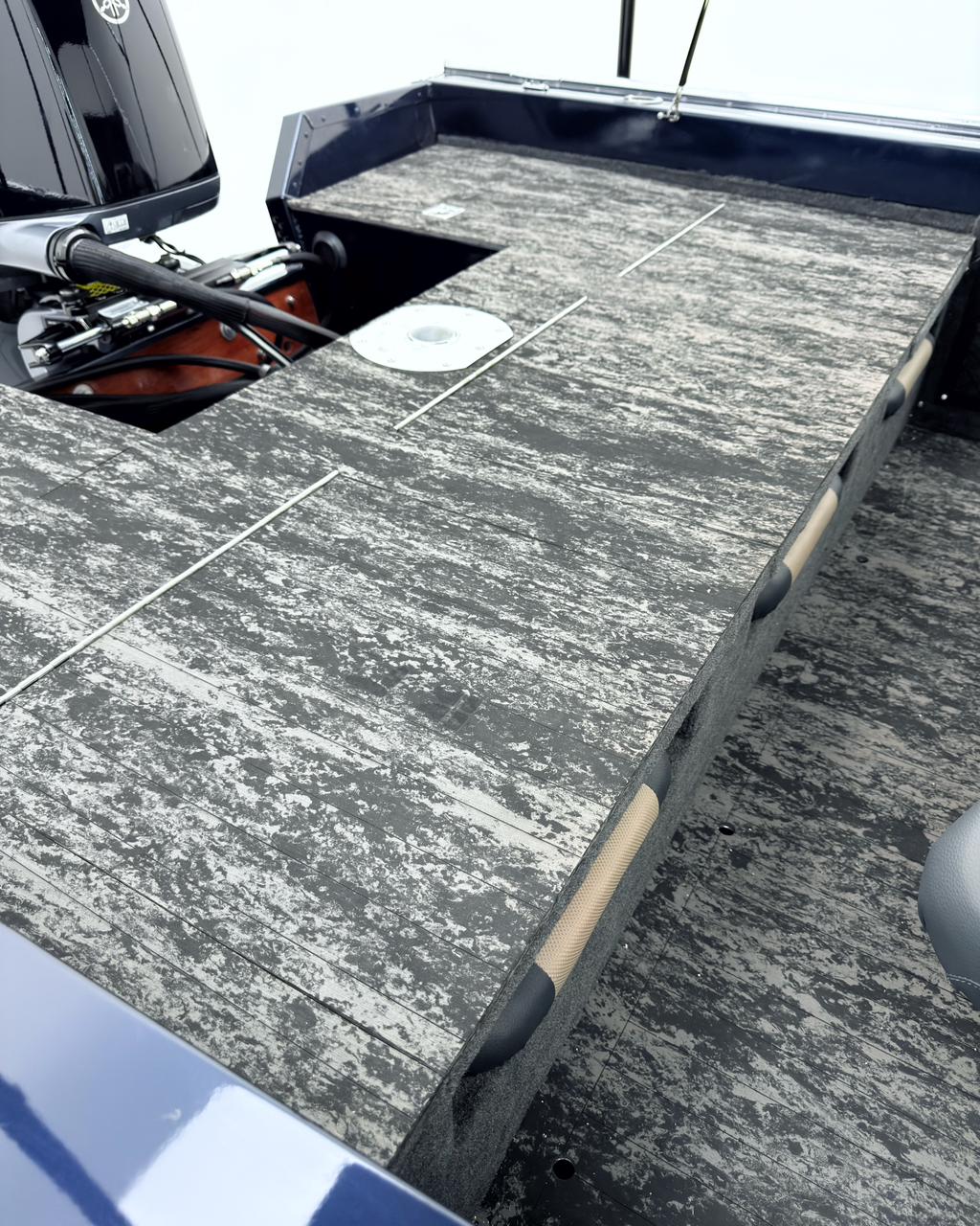 Levefort Marajó Matrix 19 Special Series + Motor Yamaha 150HP VMAX + CARRETA RODOVIARIA