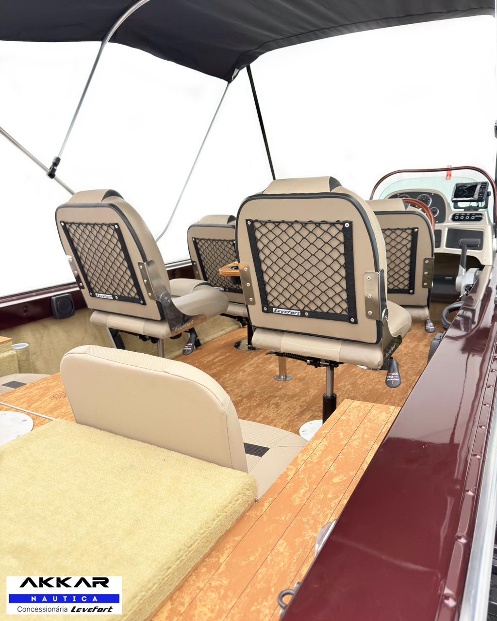 Barco Levefort Apolus Large FREESTYLE + Motor 115HP + Carreta com freio