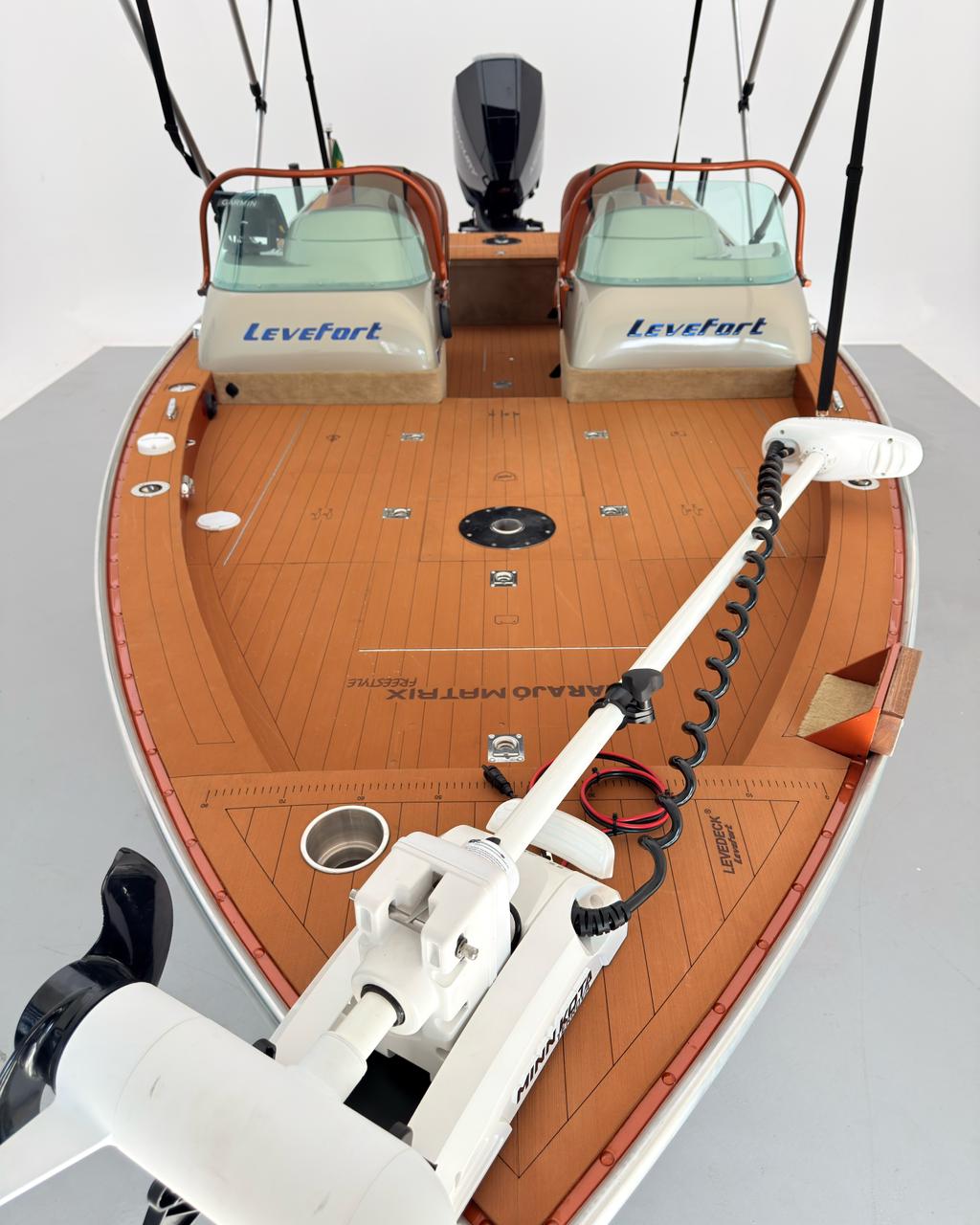 Levefort Marajó Matrix 19 Special Series + Motor MERCURY 200HP + CARRETA RODOVIARIA