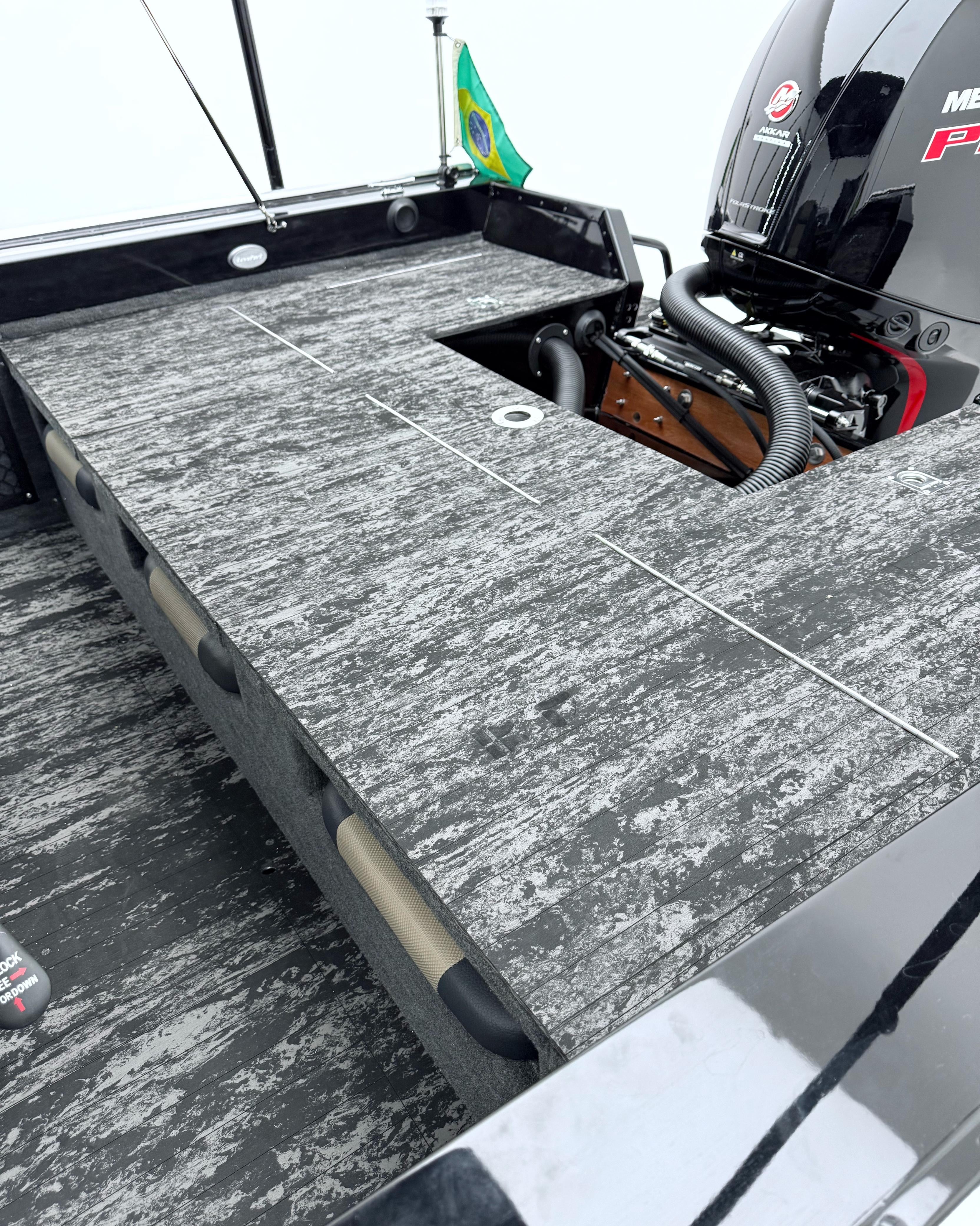 Levefort Marajó Matrix 19 Special Series + Motor Mercury PROXS 150HP + CARRETA RODOVIARIA