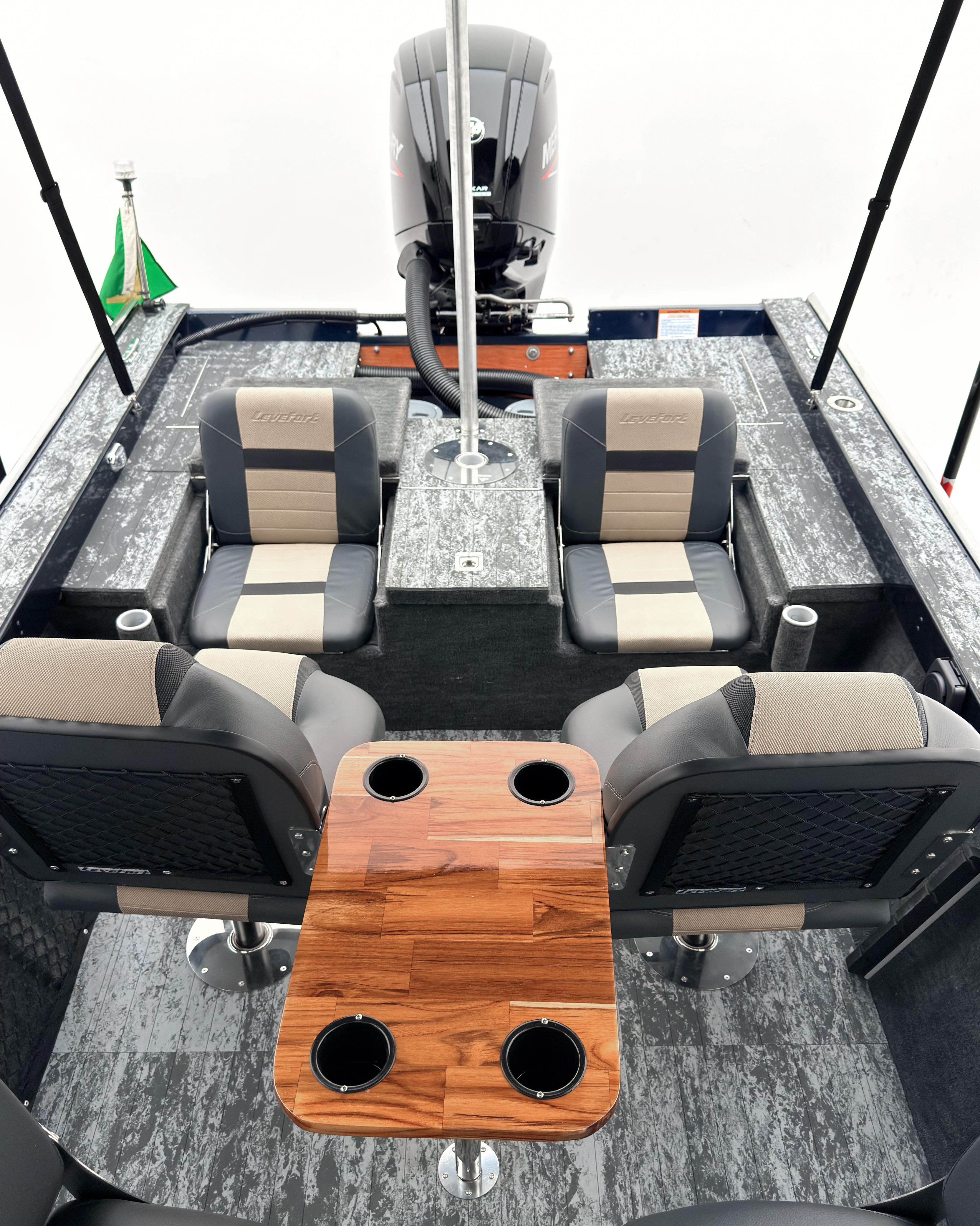 Barco Levefort Apolus Large FREESTYLE + Motor 100HP + Carreta com freio