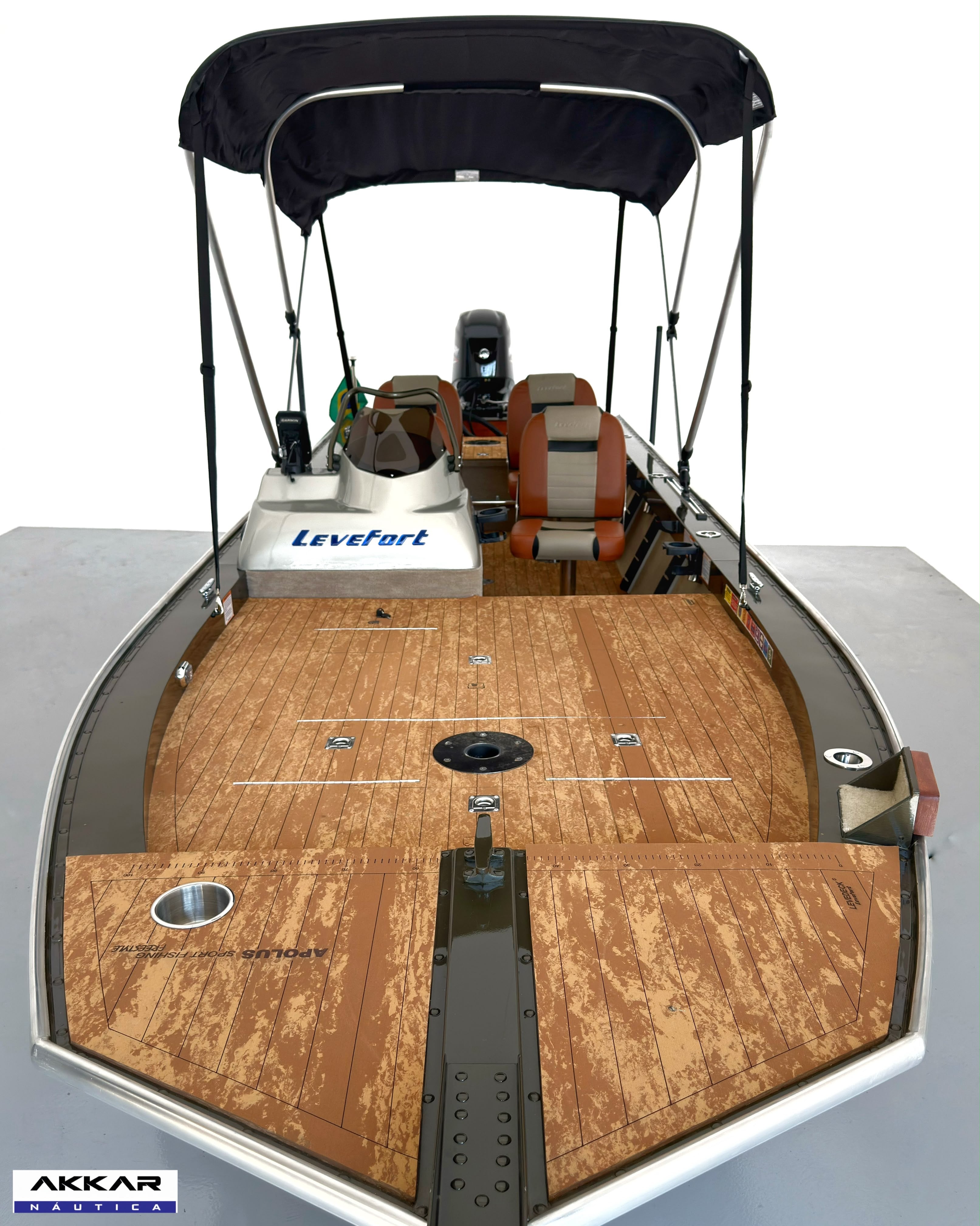 Barco lancha Levefort Apolus 600 + Motor popa Mercury 60HP ELPT EF + Carreta rodoviária