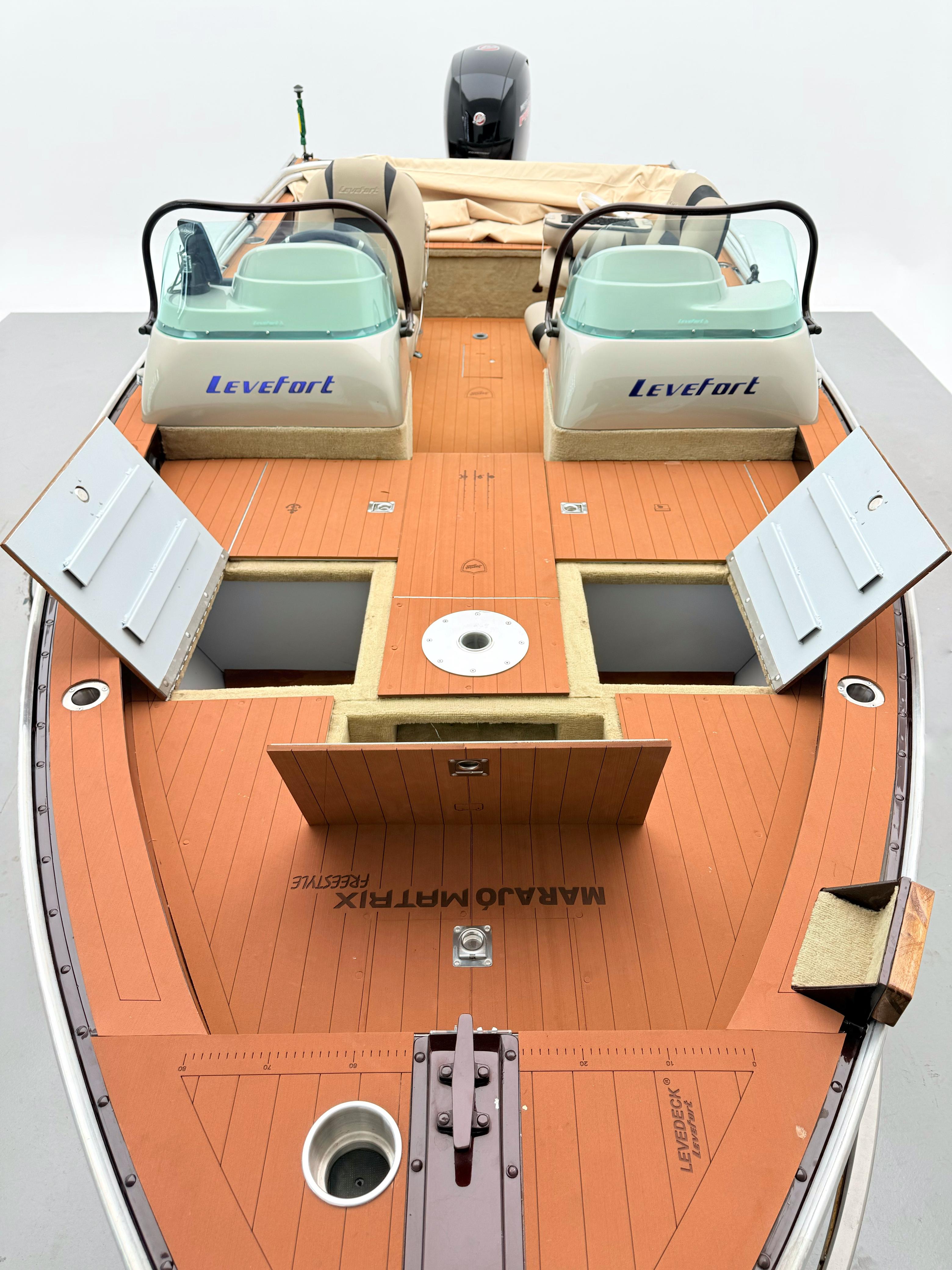 Levefort Marajó Matrix 19 Special Series + Motor Mercury PROXS 150HP + CARRETA RODOVIARIA
