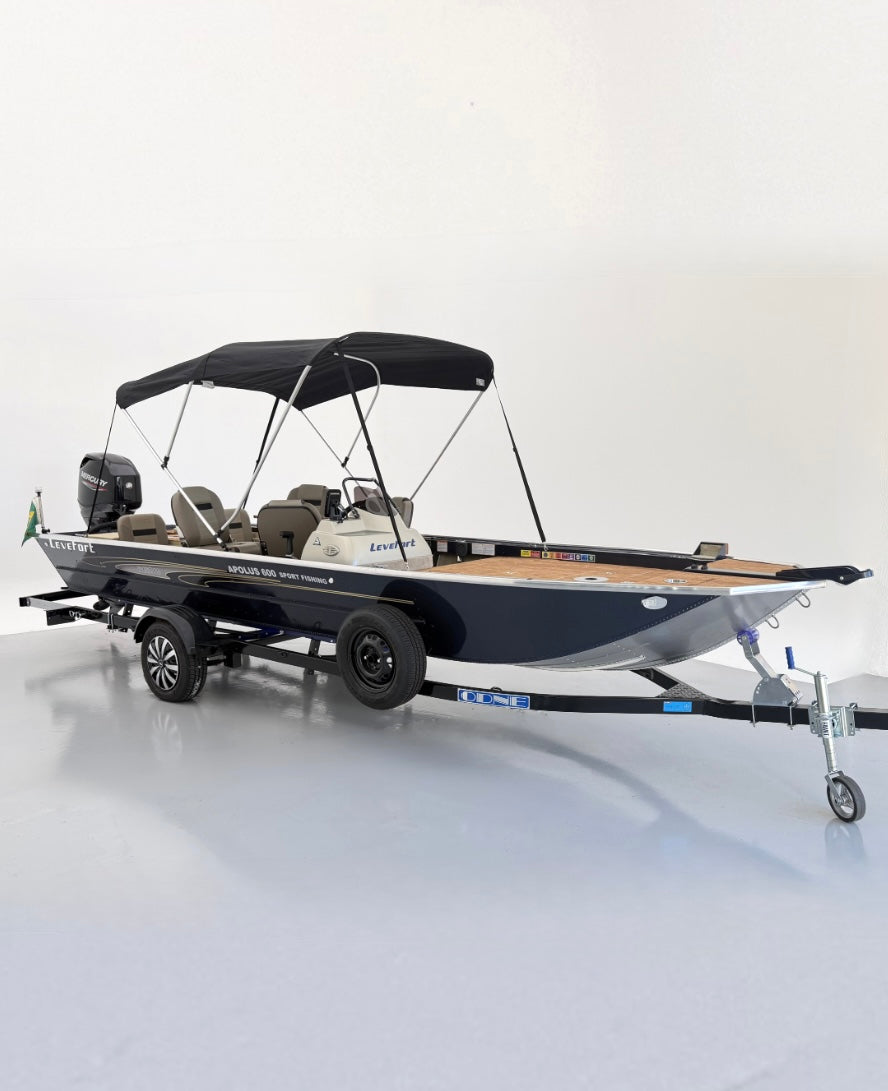 Barco lancha Levefort Apolus 600 + Motor popa Mercury 60HP ELPT EF + Carreta rodoviária