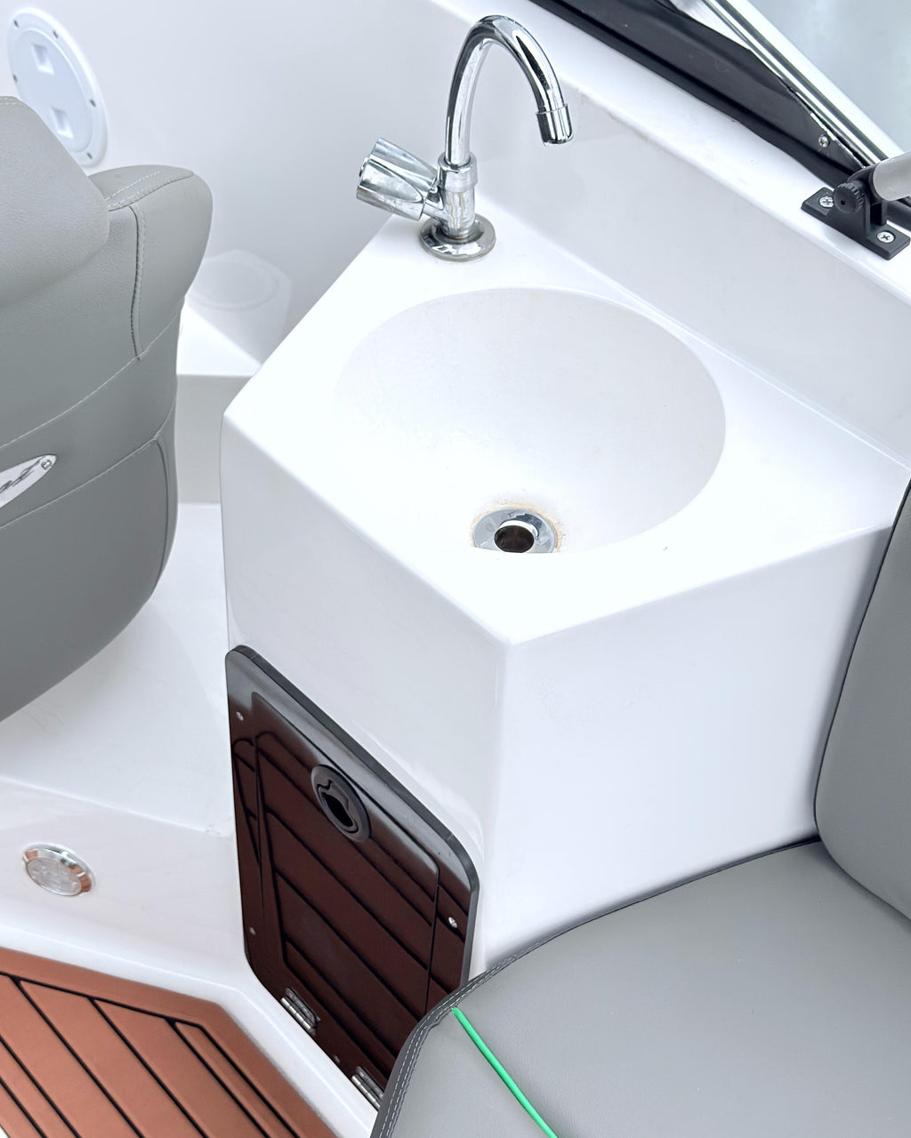 Lancha Barco Ventura 195 Crossover