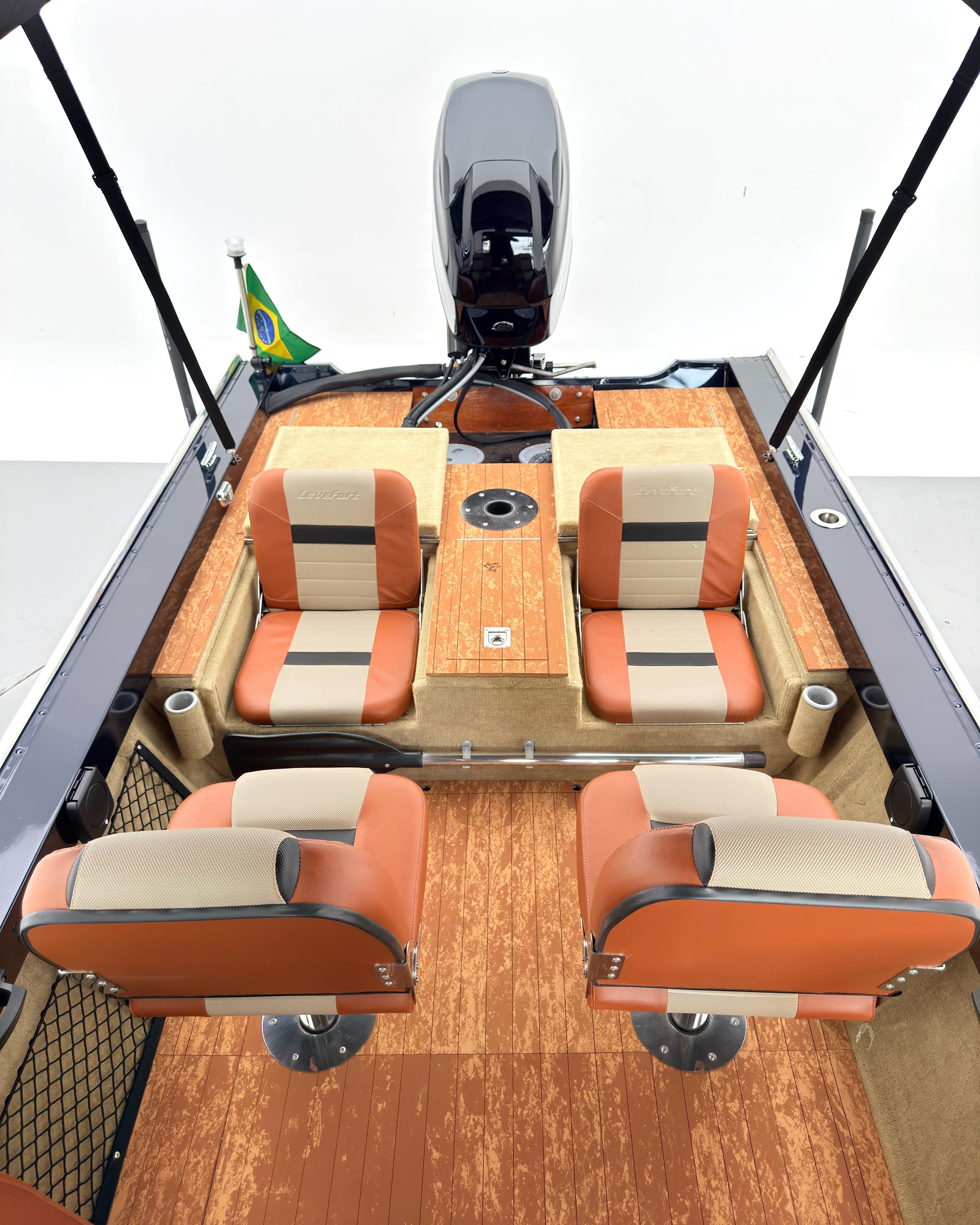 Barco Levefort Marfim 6.0 Sport Fishing Freestyle + Motor 60HP + Carreta rodoviária