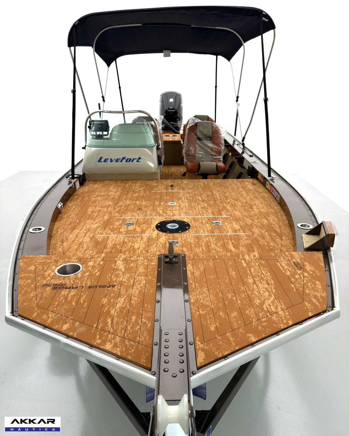 Barco Levefort Apolus Large FREESTYLE + Motor 115HP + Carreta com freio