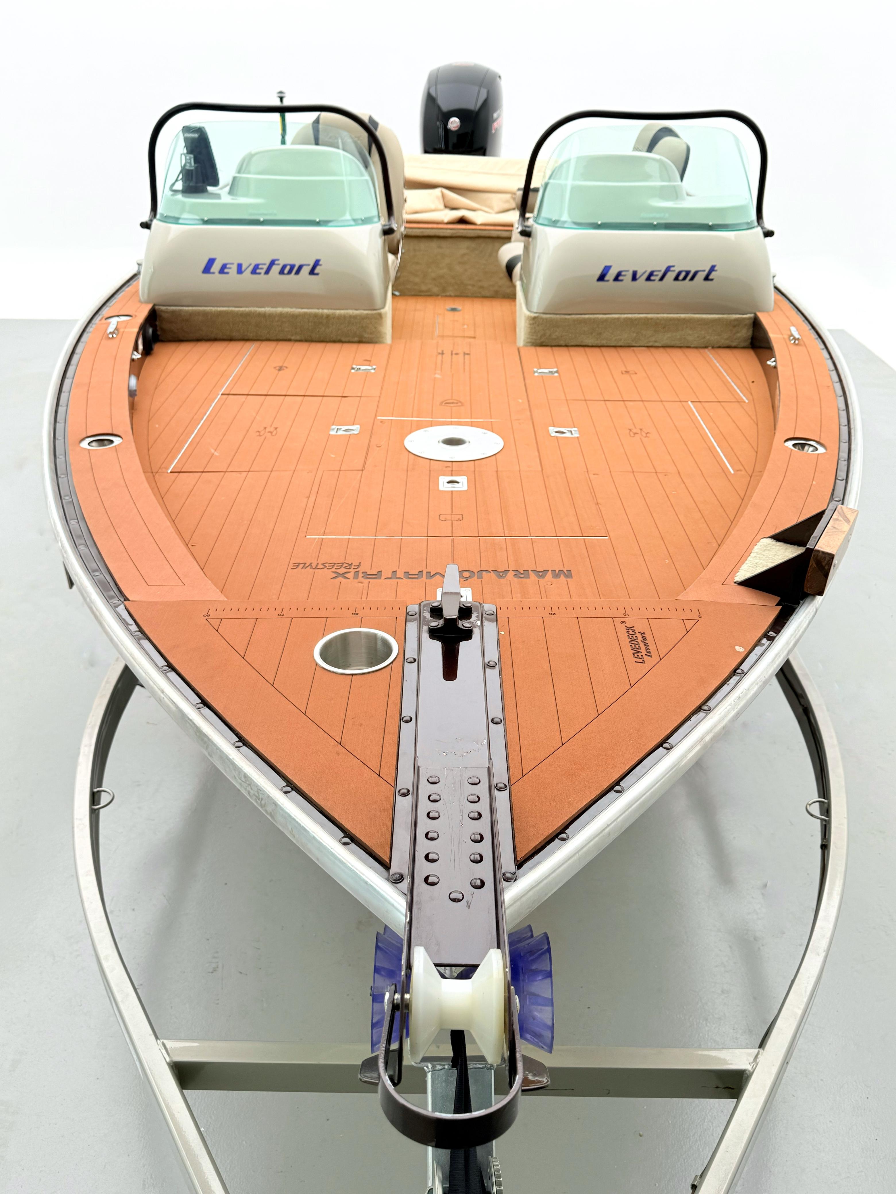 Levefort Marajó Matrix 19 Special Series + Motor Mercury PROXS 150HP + CARRETA RODOVIARIA