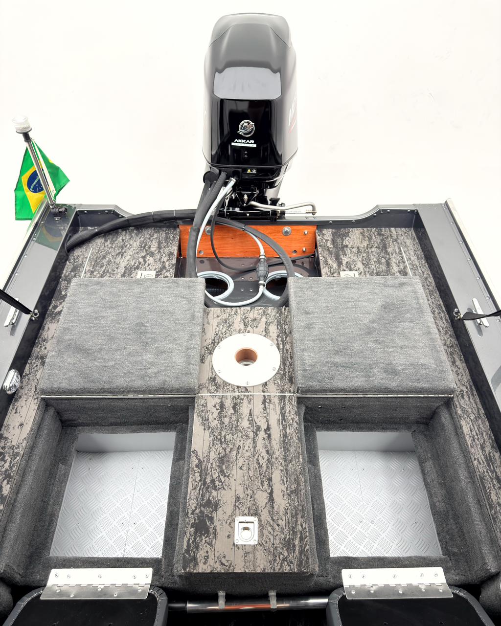 Barco Levefort Marfim 6.0 Sport Fishing Freestyle + Motor 60HP + Carreta rodoviária