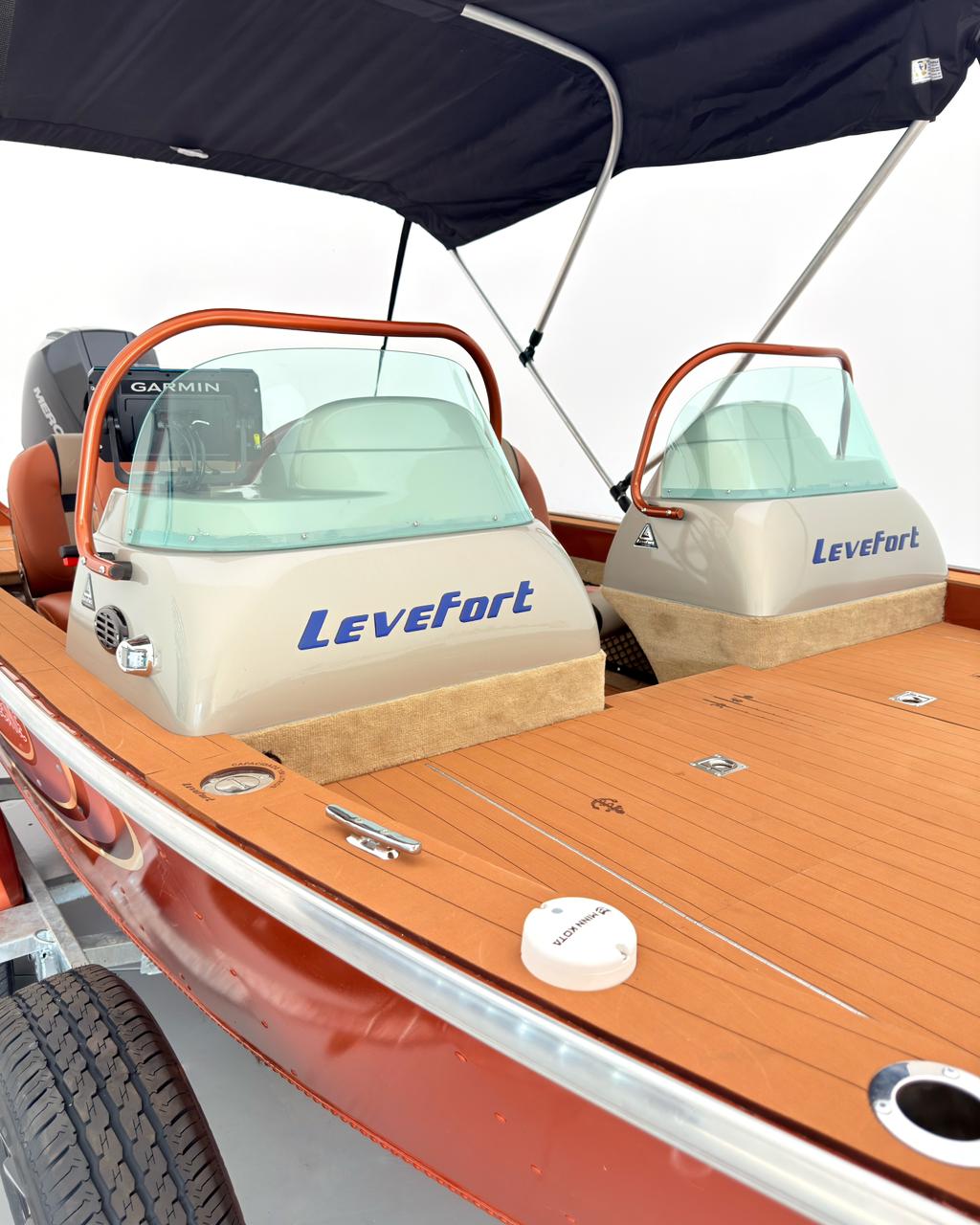 Levefort Marajó Matrix 19 Special Series + Motor MERCURY 200HP + CARRETA RODOVIARIA