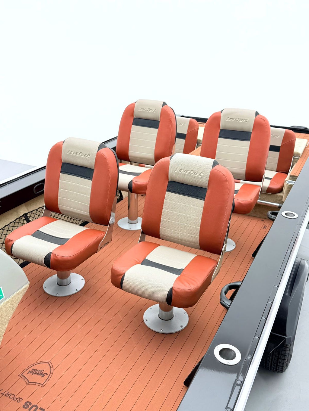 Casco Levefort Apolus 600 Sport Fishing