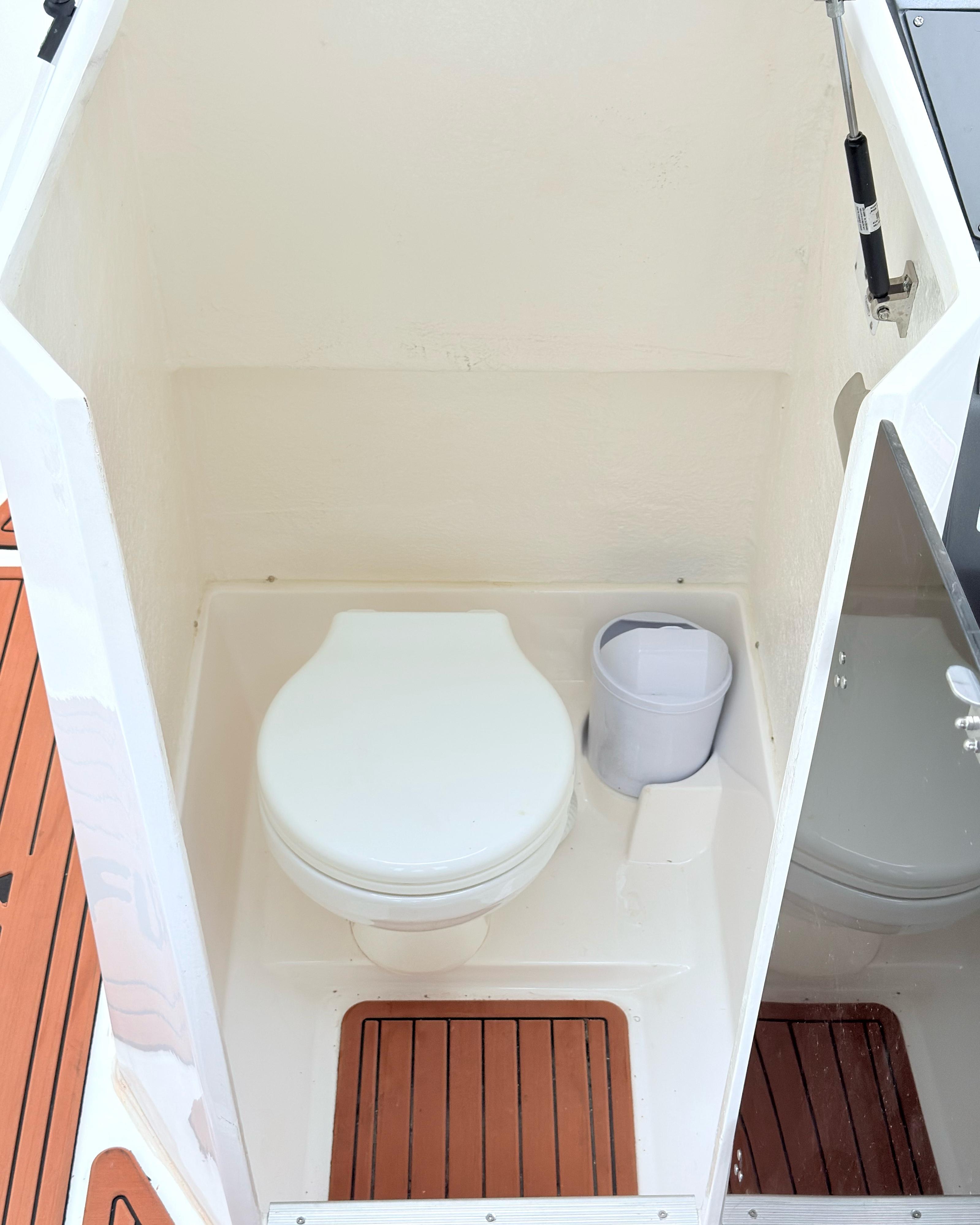 Lancha Barco Ventura 195 Crossover