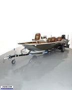Barco lancha Levefort Apolus 600 + Motor popa Mercury 60HP ELPT EF + Carreta rodoviária