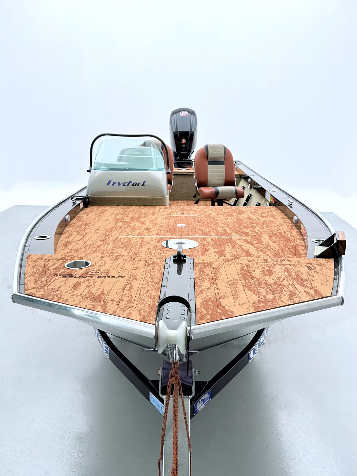 Barco Levefort Apolus Large FREESTYLE + Motor 115HP