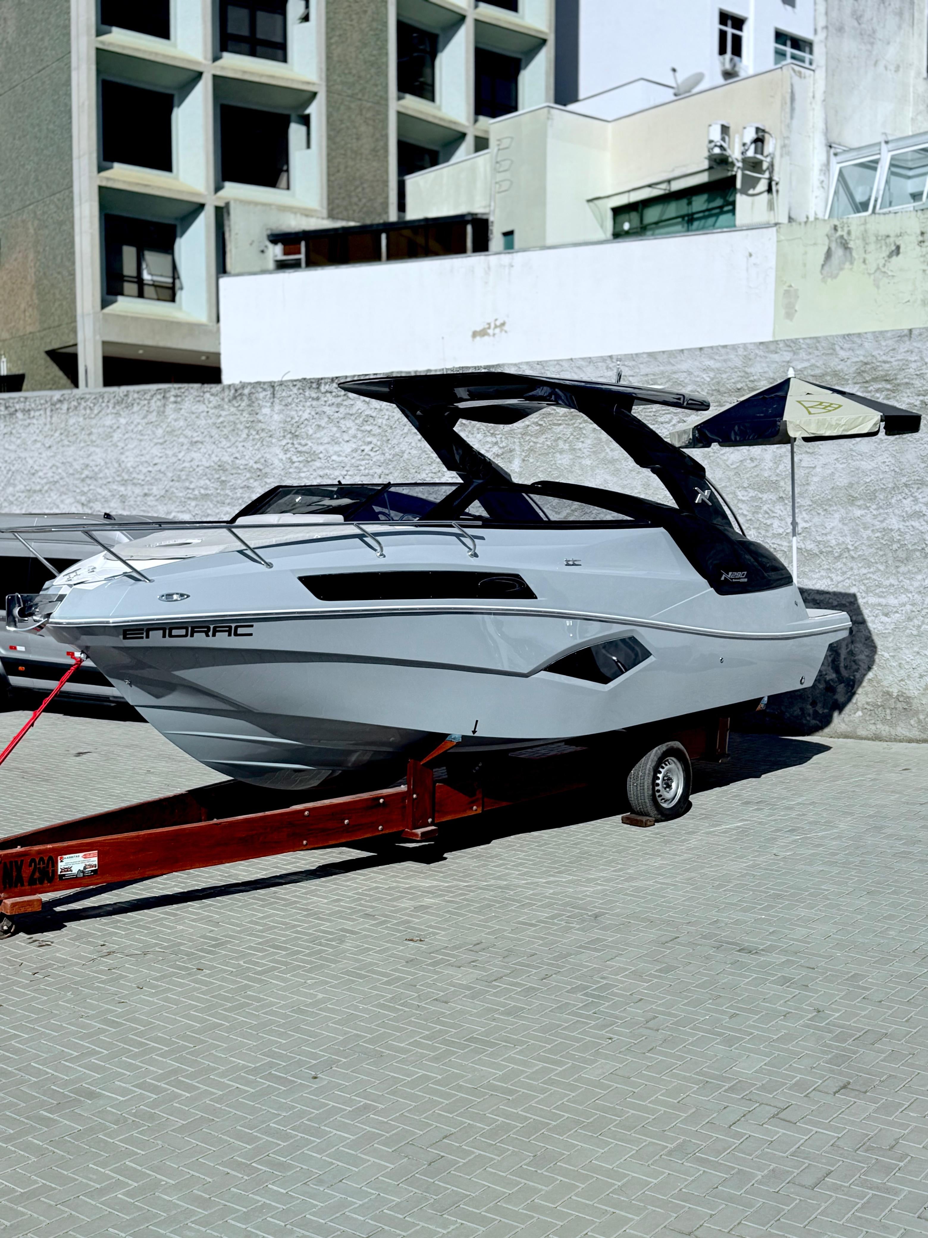 Barco lancha NX 290