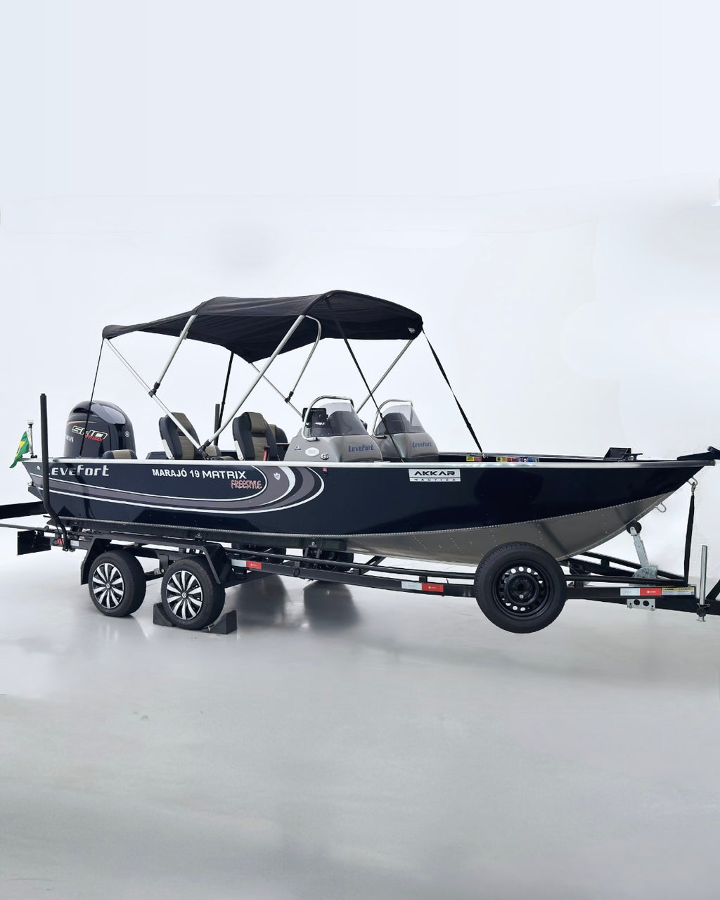 Levefort Marajó Matrix 19 Special Series + Motor Yamaha 150HP VMAX + CARRETA RODOVIARIA