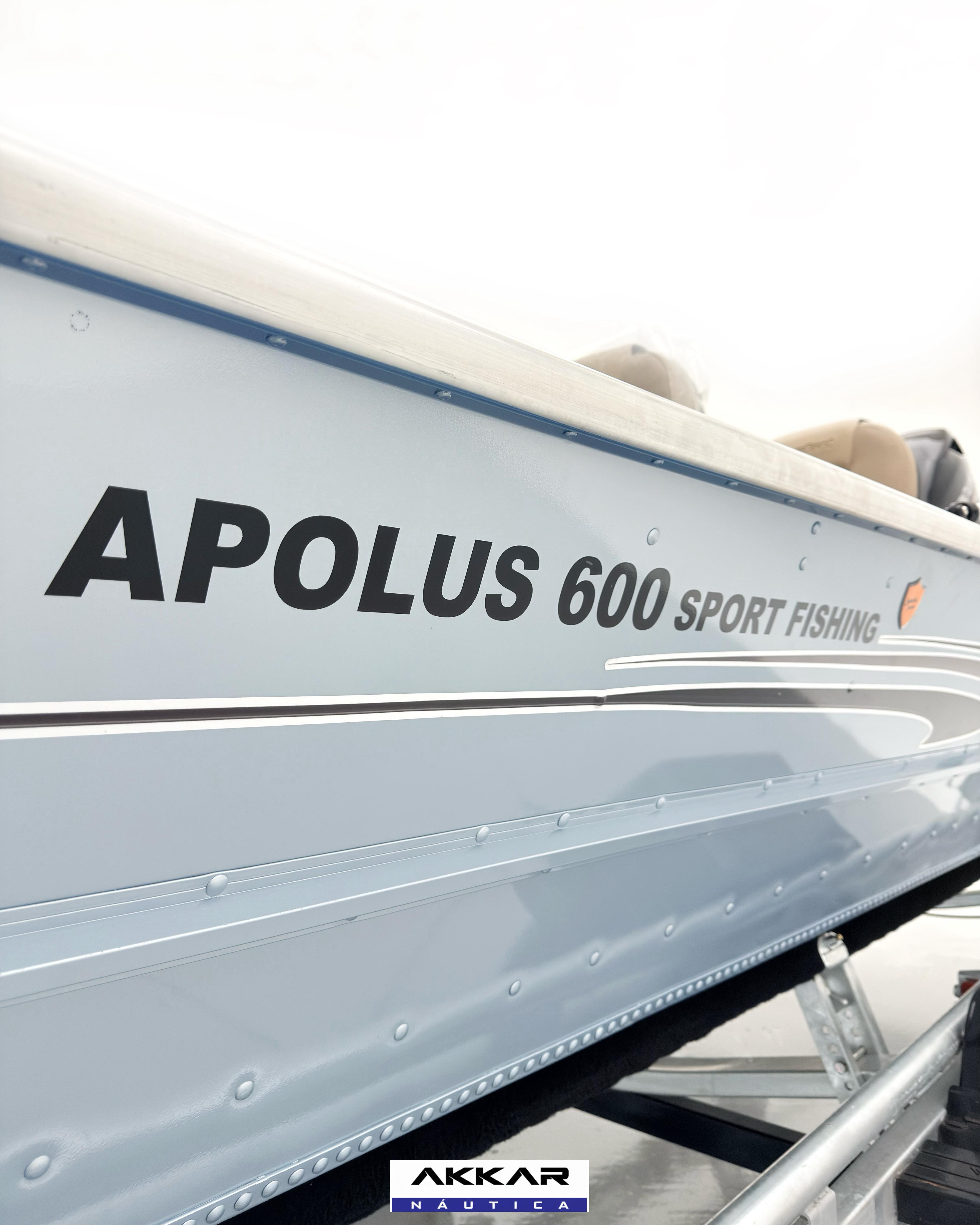 Barco lancha Levefort Apolus 600 + Motor popa Mercury 60HP ELPT EF + Carreta rodoviária