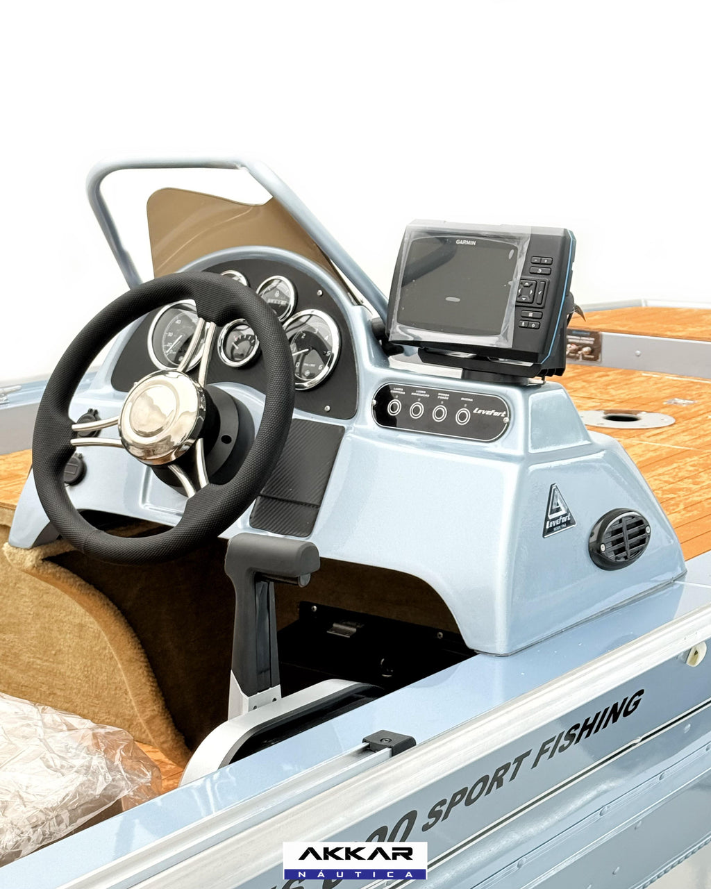 Barco lancha Levefort Apolus 600 + Motor popa Mercury 60HP ELPT EF + Carreta rodoviária