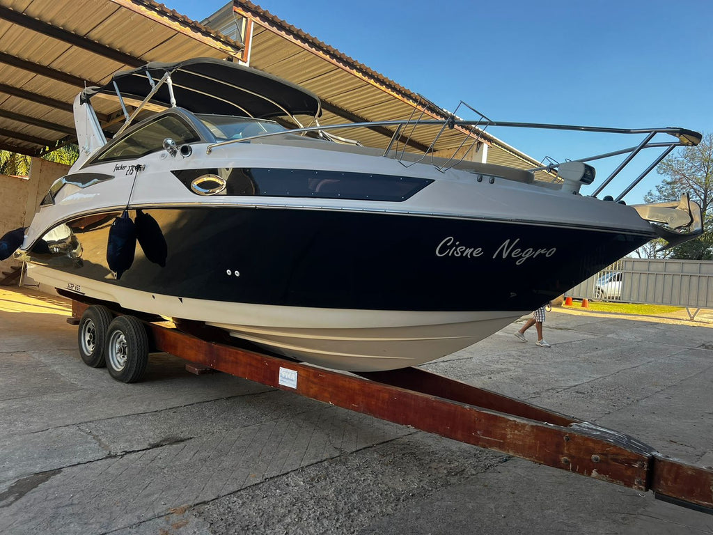 Lancha Focker 275