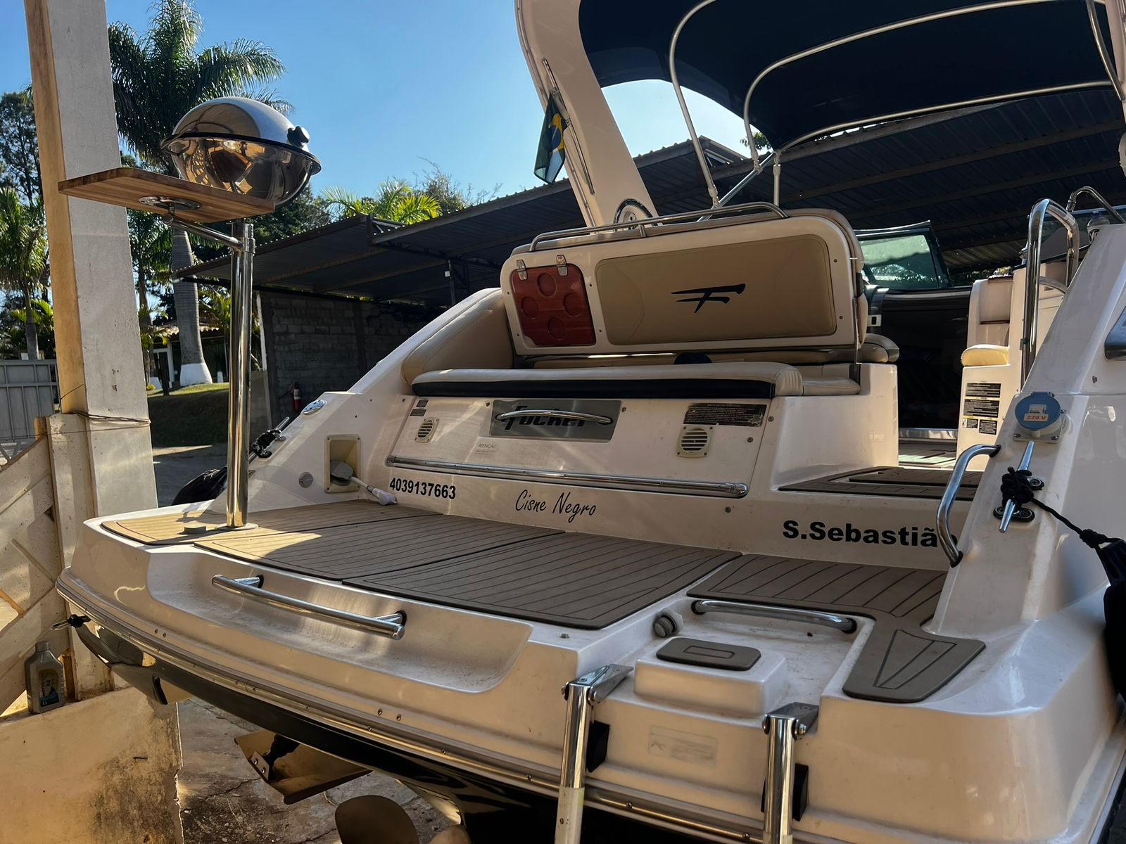 Lancha Focker 275
