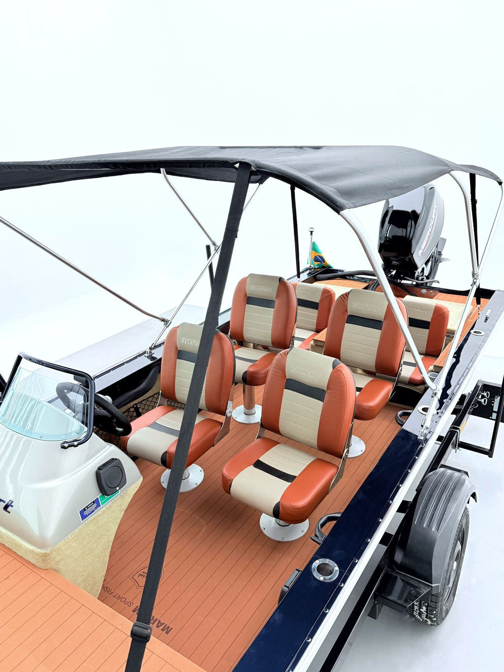 Barco Levefort Marfim Sport Fishing Freestyle 6.0 + Motor 60HP + Carreta rodoviária