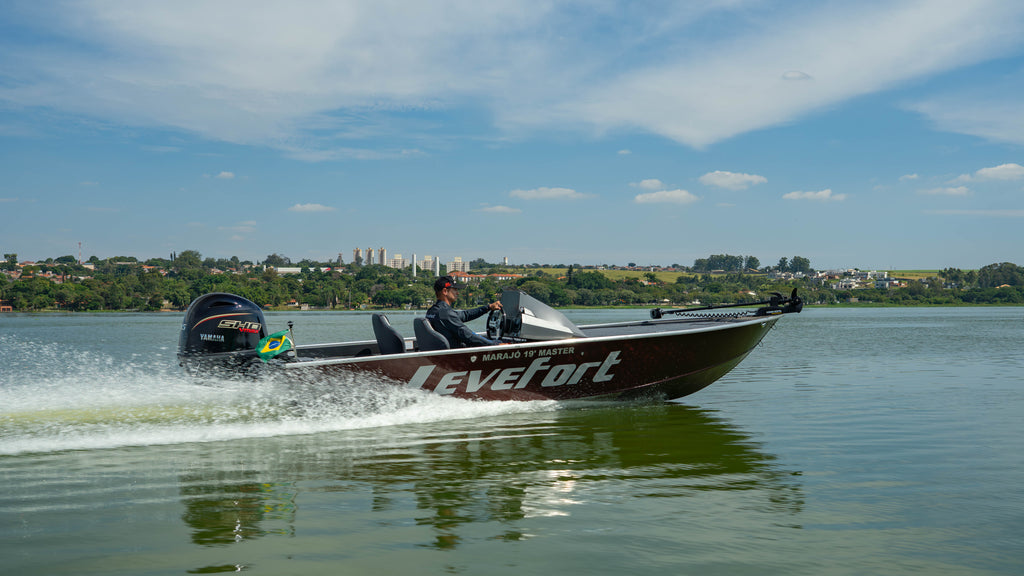Levefort Marajó 19 Master BASS EDITION + Motor Mercury 115 PROXS e Carretinha