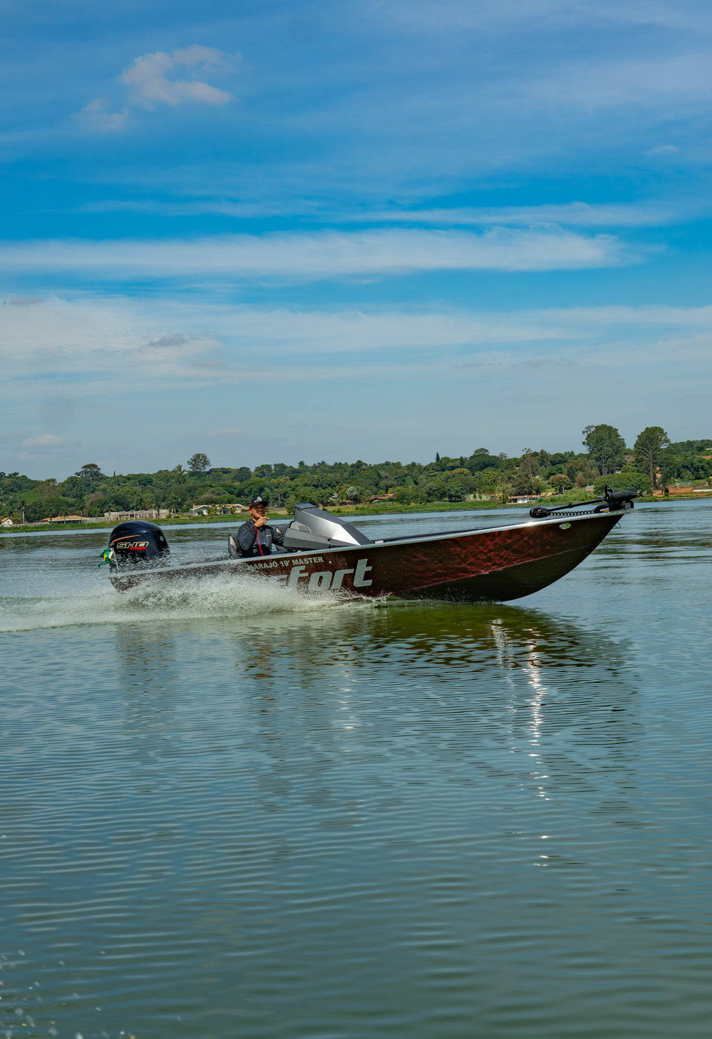 Levefort Marajó 19 Master BASS EDITION + Motor Mercury 115 PROXS e Carretinha